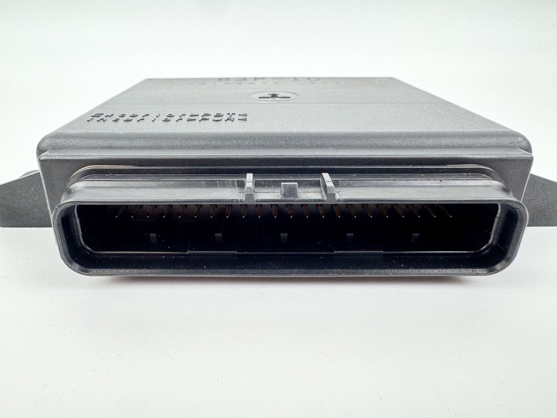 2004 Yamaha 150 HP 4 Stroke Outboard ECU Engine Control Unit 63P-8591A-10-00 OEM