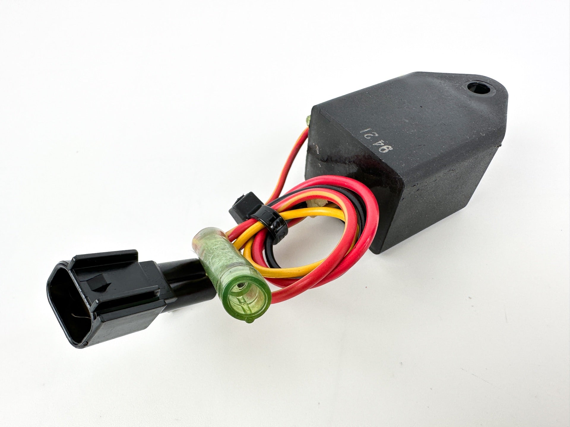 2001 Yamaha 200 HP 2 Stroke Outboard Relay Assembly 65L-81950-00-00 OEM