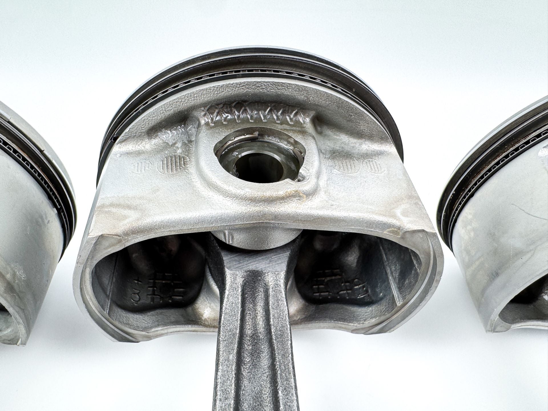 2016 Yamaha 150 HP 4 Stroke Outboard Piston & Connecting Rod Set 63P-W1165-10-00 OEM