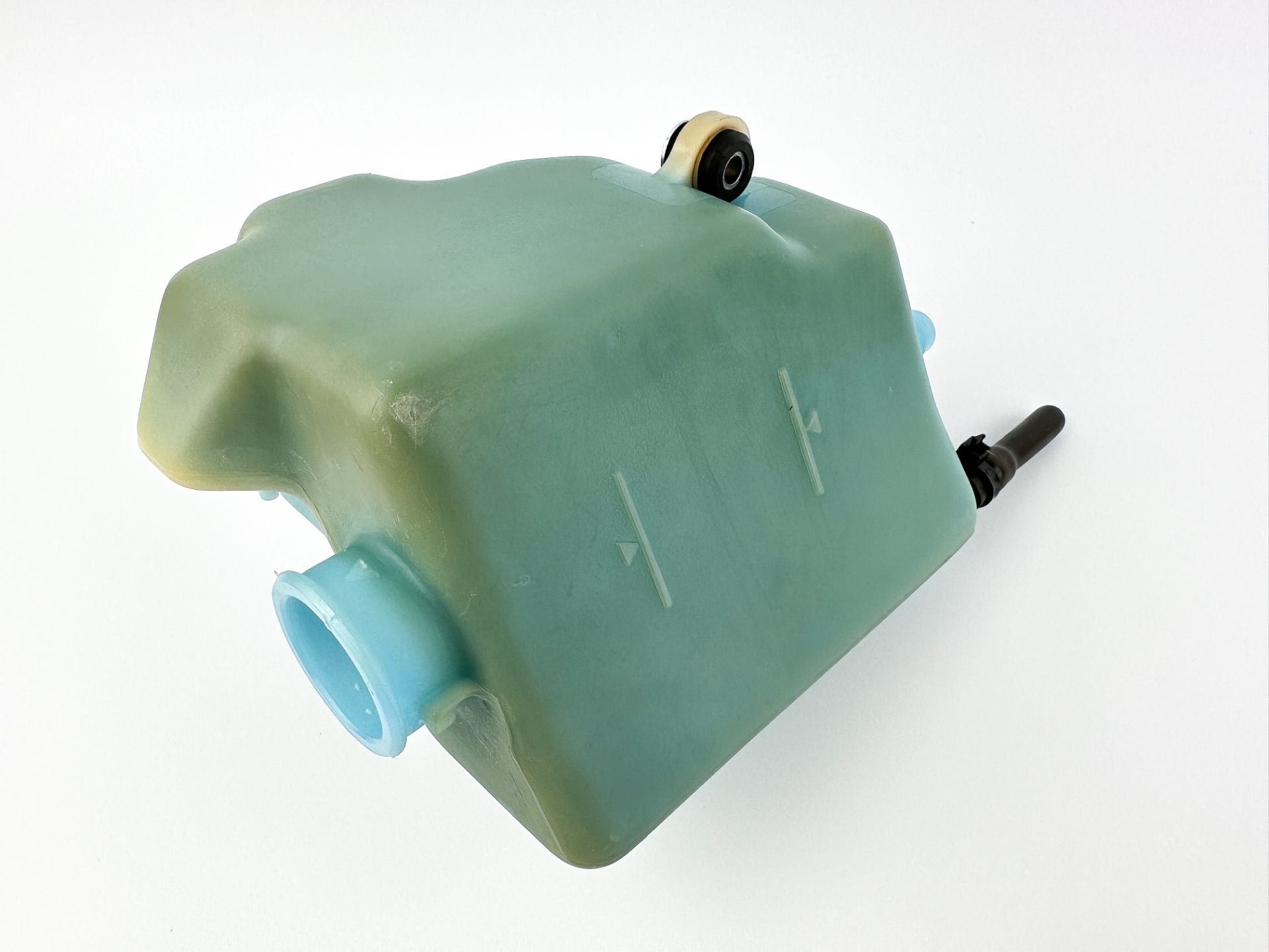 2001 Yamaha 150 HP 2 Stroke Outboard Oil Tank 6E5-21750-05-00 OEM