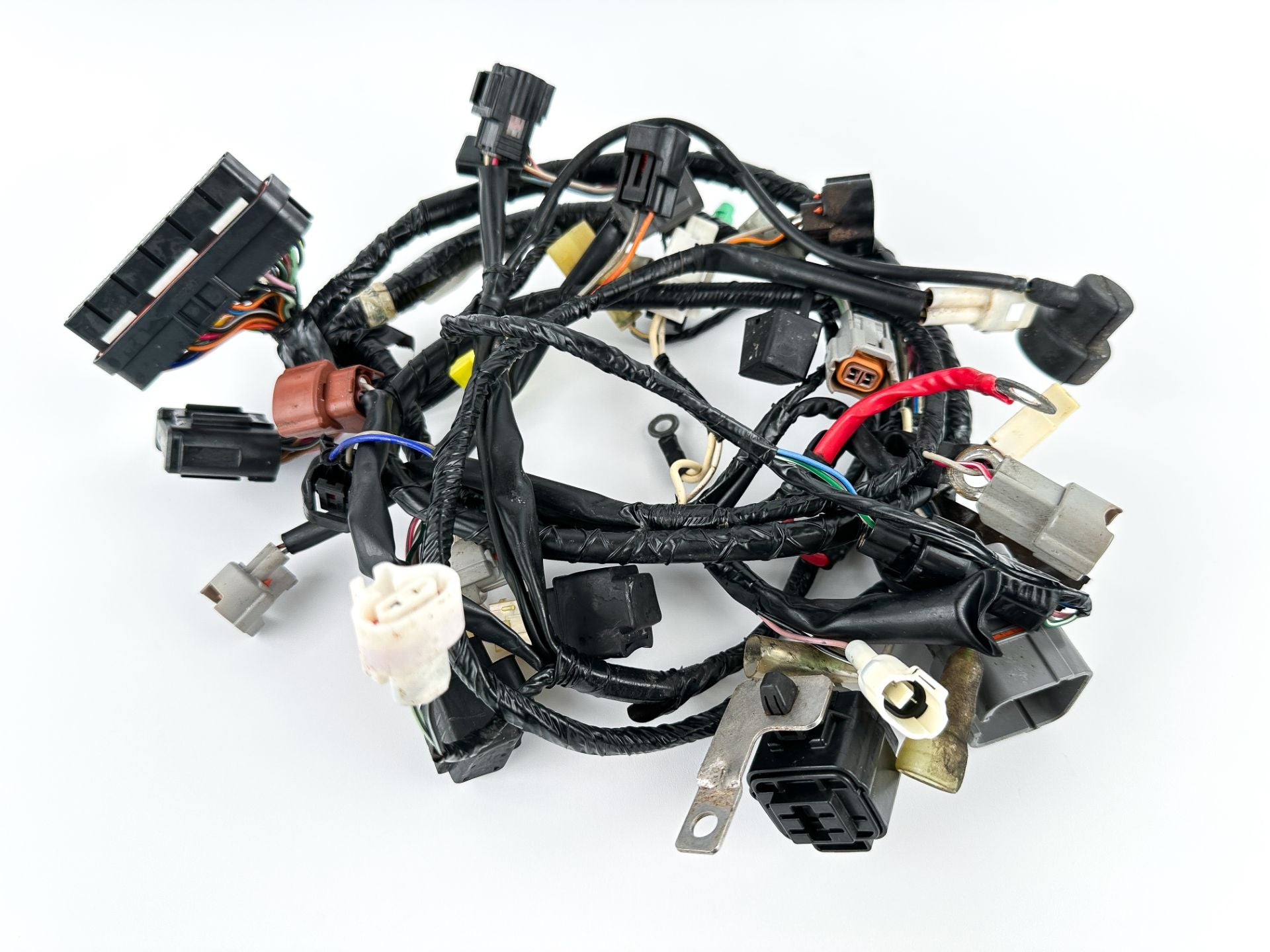 2011 Suzuki 140 HP 4 Stroke Outboard Engine Wire Harness 36610-90J92 OEM