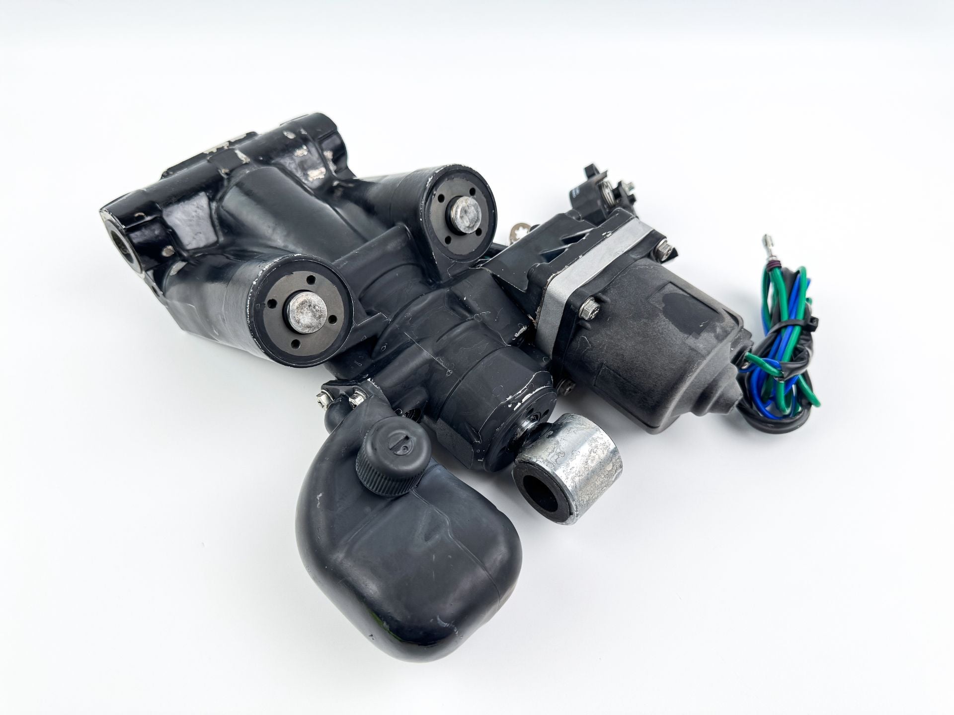 2017 Evinrude 200 HP Etec 2 Stroke Outboard Power Trim Tilt Unit 5005113 OEM