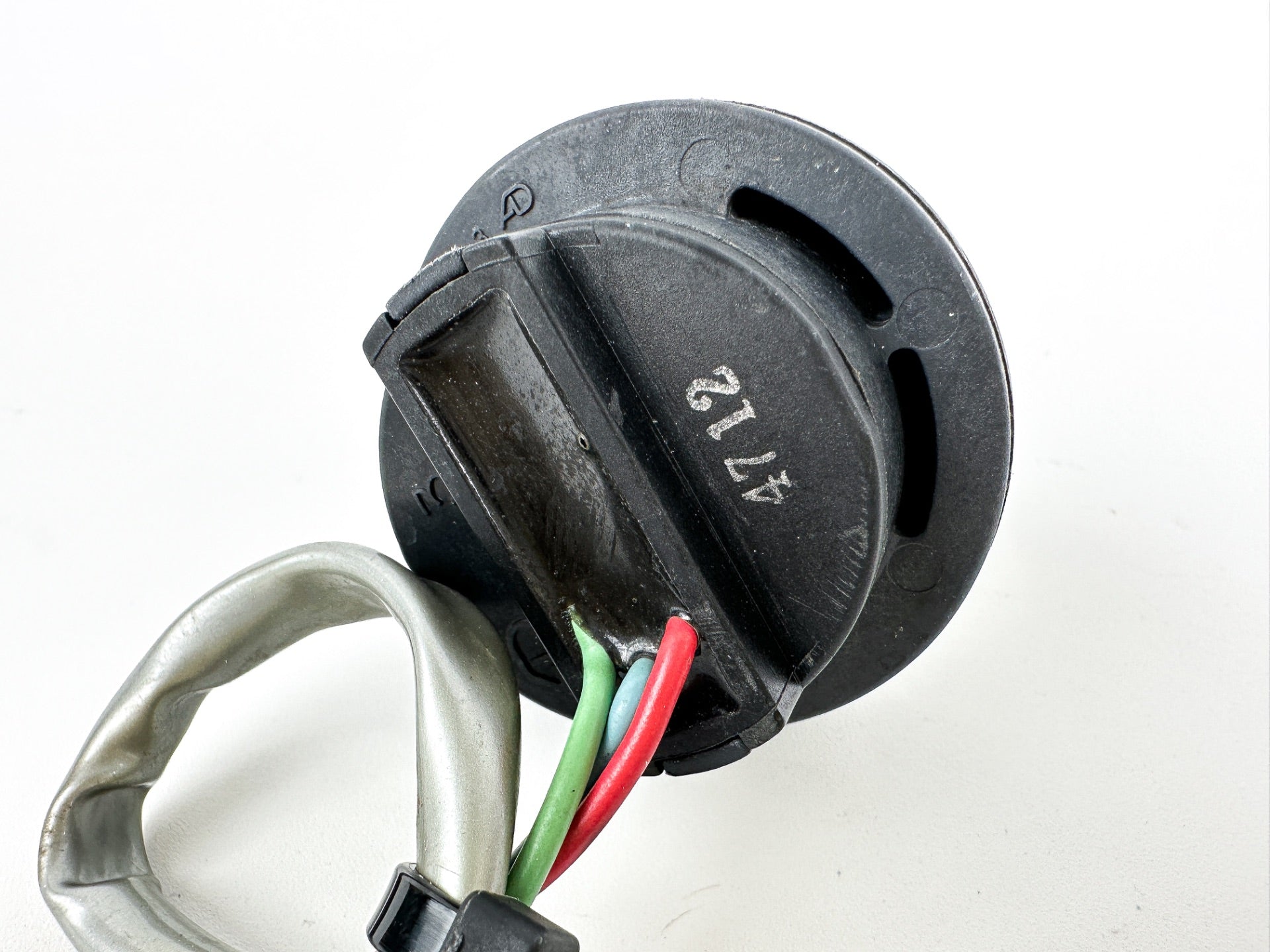 2005 Yamaha 150 HP 2 Stroke Outboard Trim Switch 6R3-82563-00-00 OEM