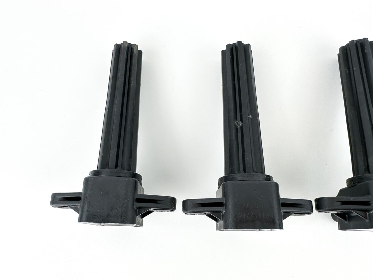 2009 Yamaha 250 HP 4 Stroke Outboard Ignition Coil Set 6P2-82310-01-00 OEM