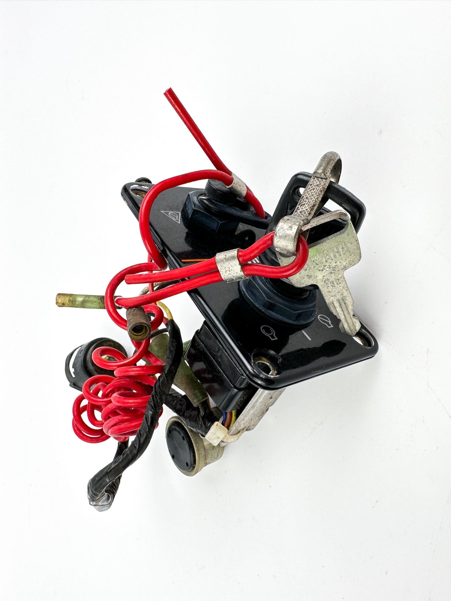 Yamaha Outboard Single Engine Key Switch W/ Key
