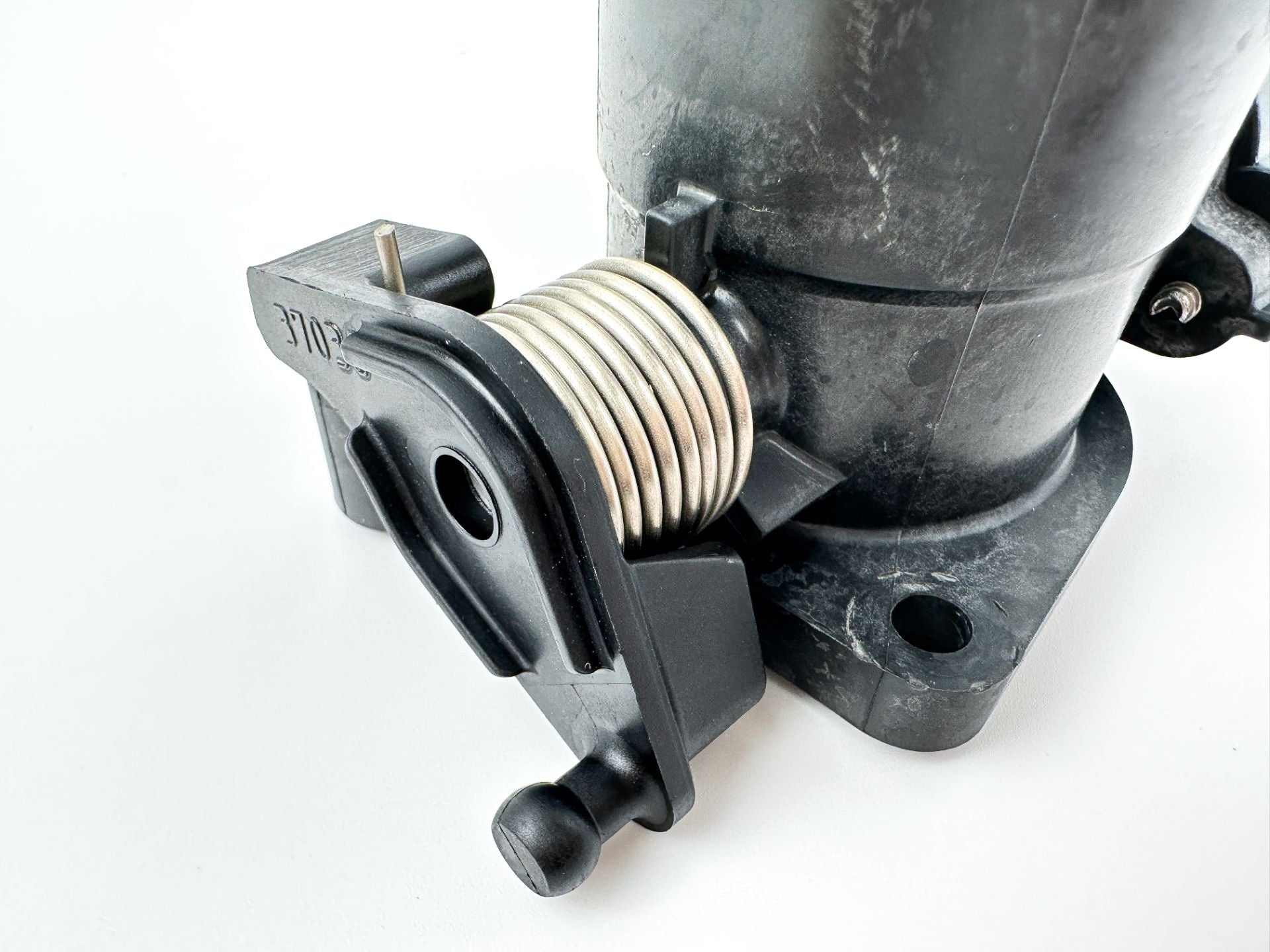 2007 Mercury 60 HP 4 Stroke Outboard Throttle Body Assembly 877831A02 OEM