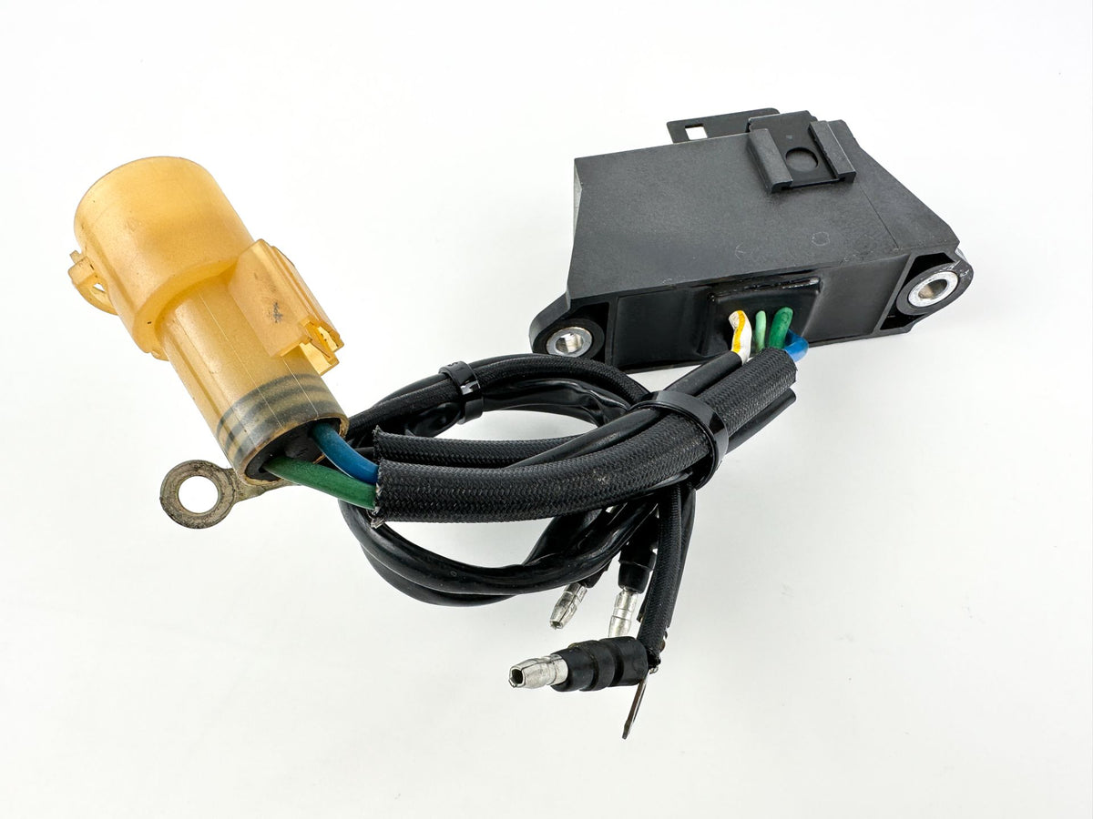 1996 Honda 50 HP 4 Stroke Outboard Trim Tilt Relay 38550-ZV5-822 OEM