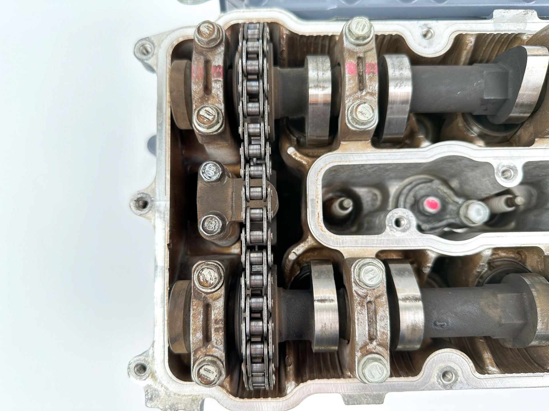 2004 Yamaha 225 HP 4 Stroke Outboard Starboard Cylinder Head 69J-W009A-02-1S OEM