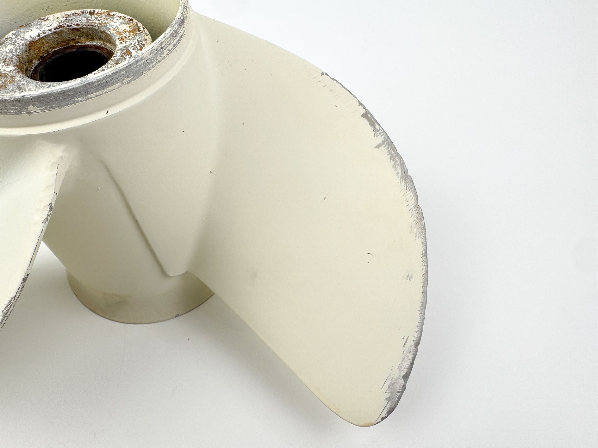 1999 Yamaha 50 HP 4 Stroke Outboard Propeller 13 1/2" x 15P OEM