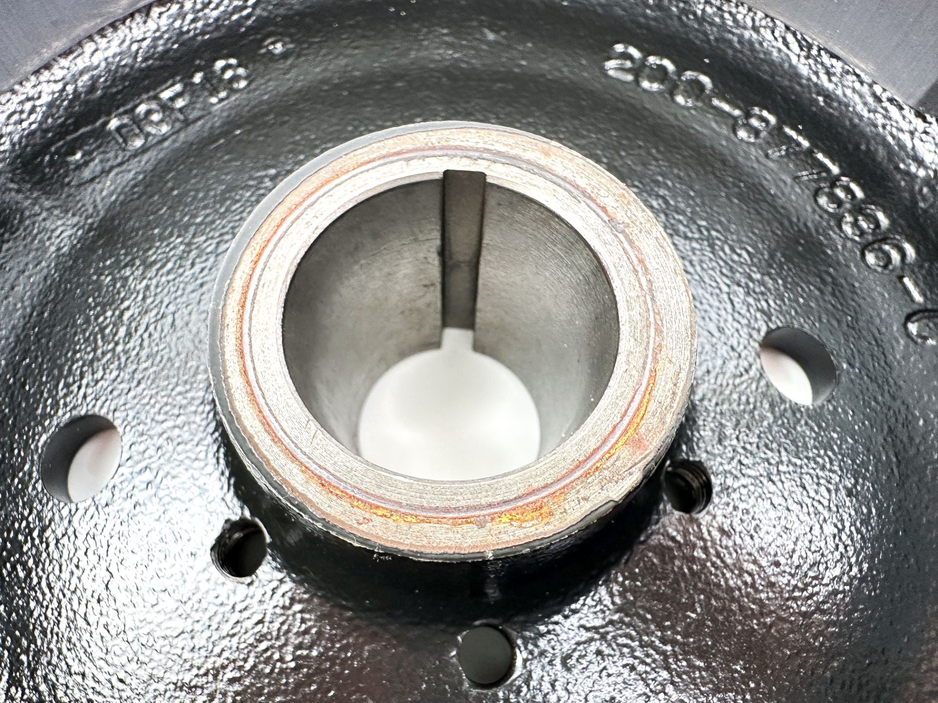 2004 Mercury 60 HP 4 Stroke Outboard Flywheel 877836T2 OEM