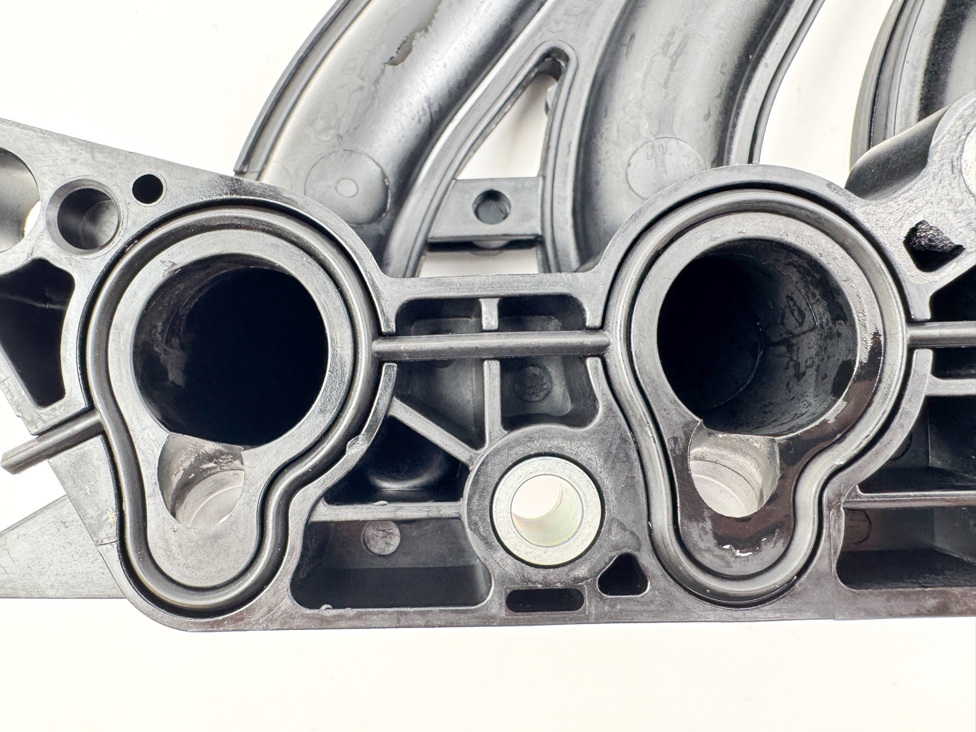 2014 Yamaha 60 HP 4 Stroke Outboard Intake Manifold 6C5-13641-00-00 OEM