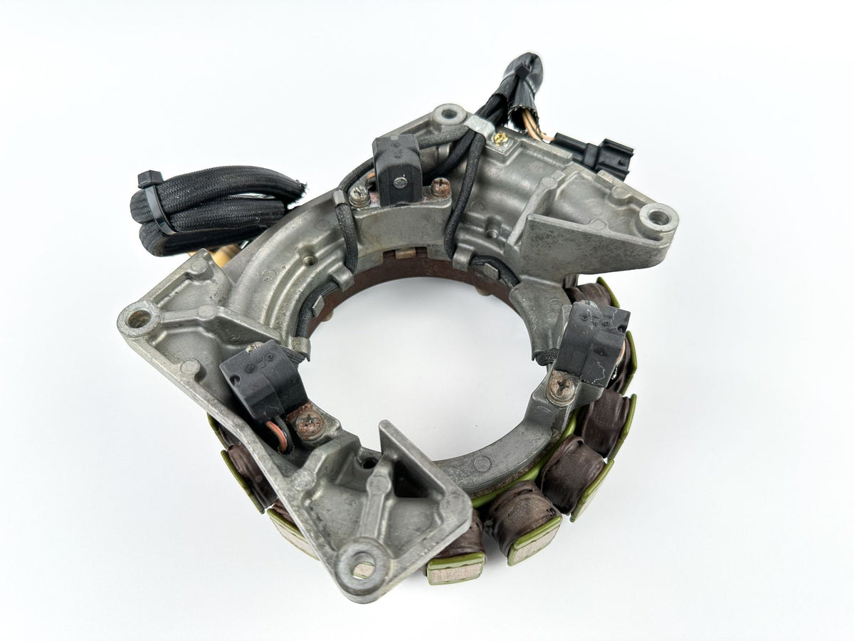 2004 Yamaha 225 HP 4 Stroke Outboard Coil Pulser Base Stator Assembly 69J-81460-01-00 OEM