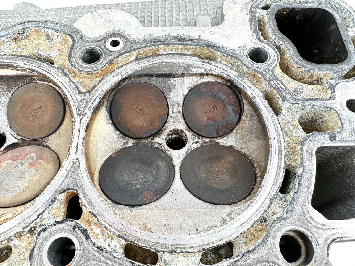 2012 Yamaha 250 HP 4 Stroke Outboard Starboard Cylinder Head 6CB-W009A-00-00 OEM