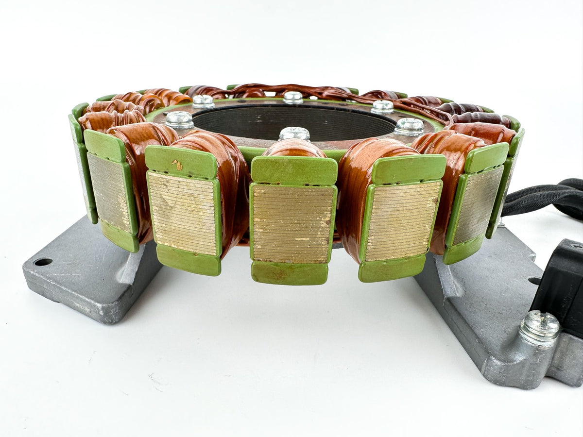 2012 Yamaha 350 HP 4 Stroke Outboard Stator Assembly 6AW-81460-00-00 OEM