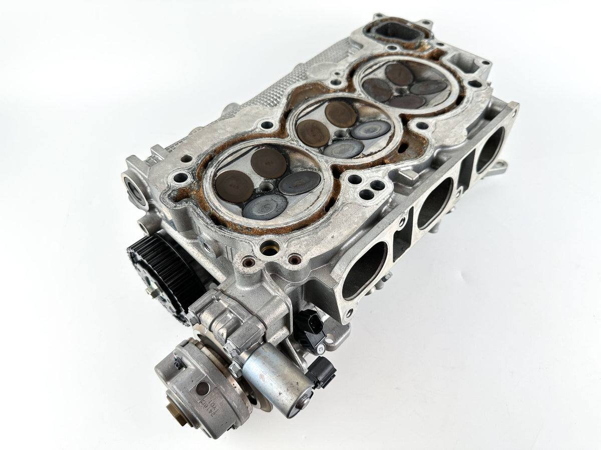 2012 Yamaha 250 HP 4 Stroke Outboard Starboard Cylinder Head 6CB-W009A-00-00 OEM