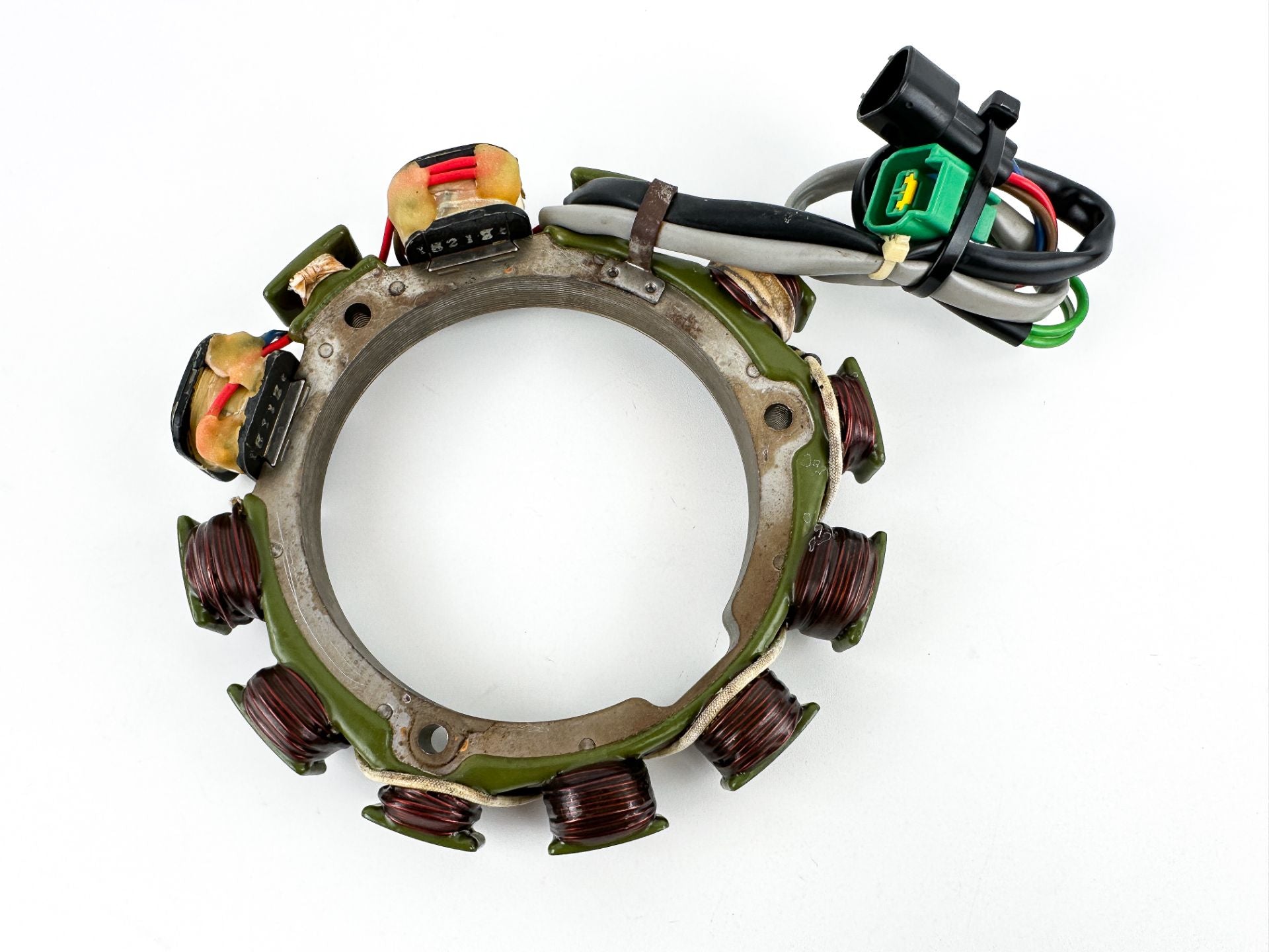 2004 Yamaha 90 HP 2 Stroke Outboard Stator Assembly 6H0-85510-03-00 OEM
