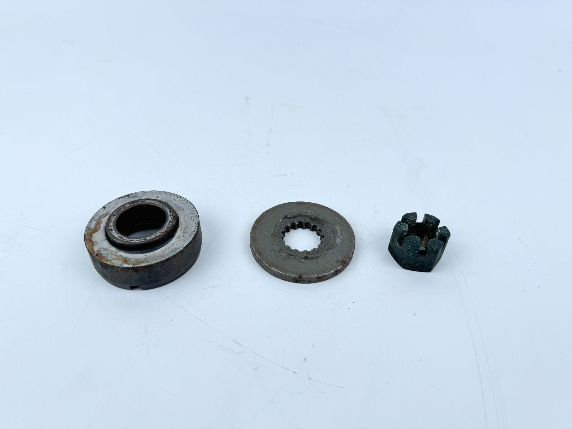 2007 Suzuki 250 HP 4 Stroke Outboard Prop Hardware 57632-93J11 OEM