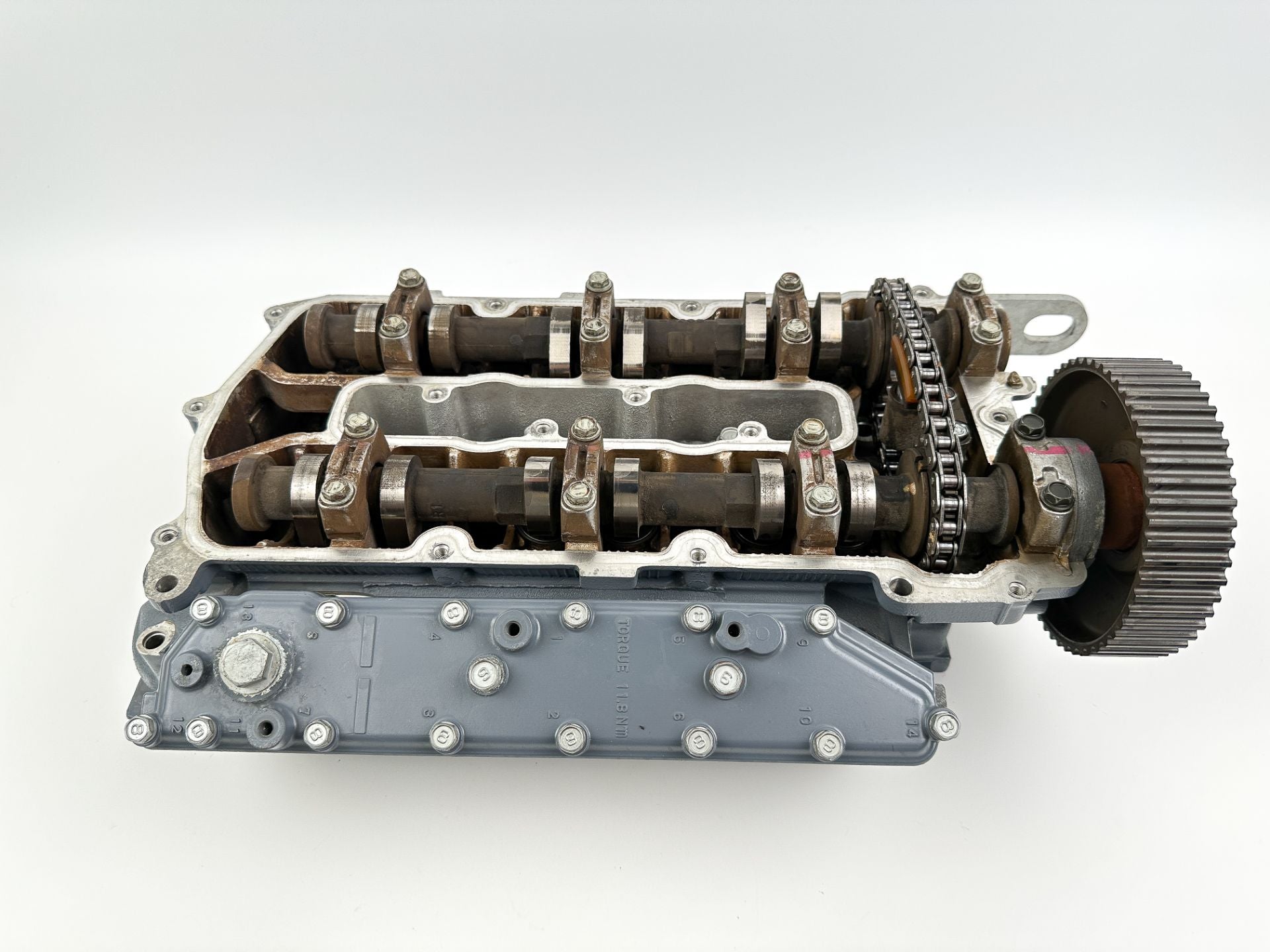 2004 Yamaha 225 HP 4 Stroke Outboard Port Cylinder Head 69J-W009C-02-1S OEM