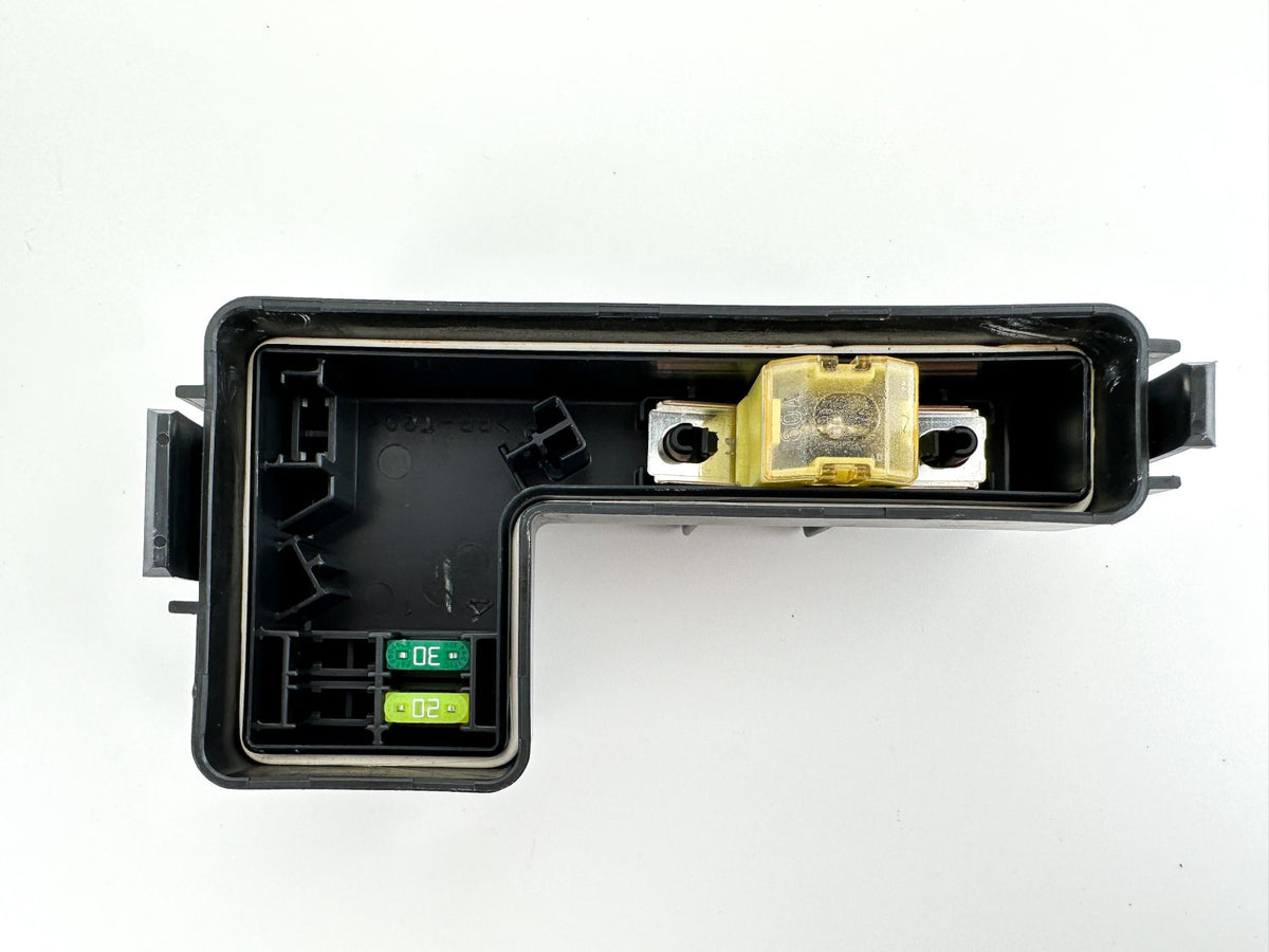 2007+ Yamaha F 350HP 4 Stroke Outboard Fuse Box Assembly 6AW-82170-01-00