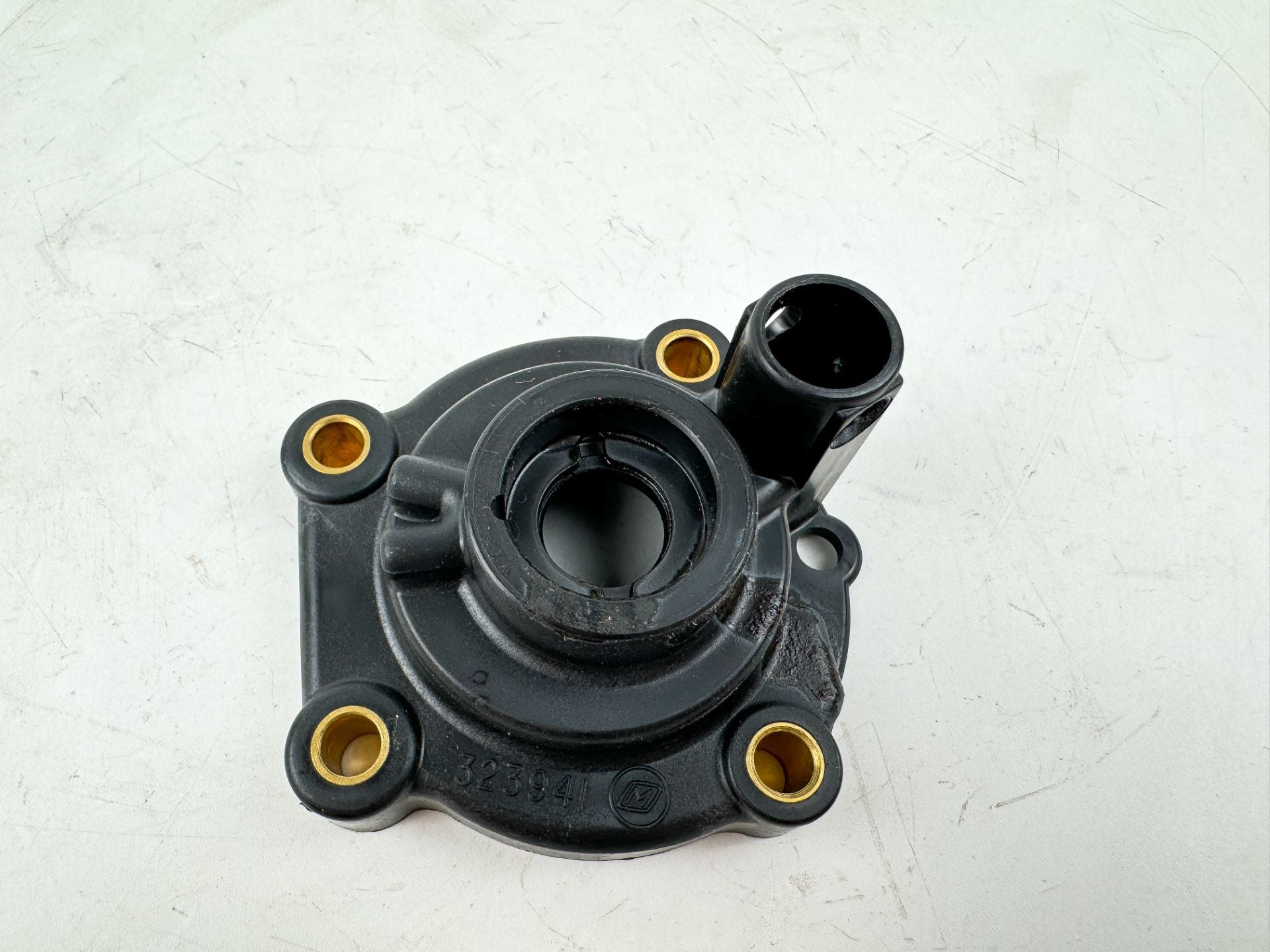 Evinrude Johnson BRP OMC Water Pump Impeller Housing 390159 NOS