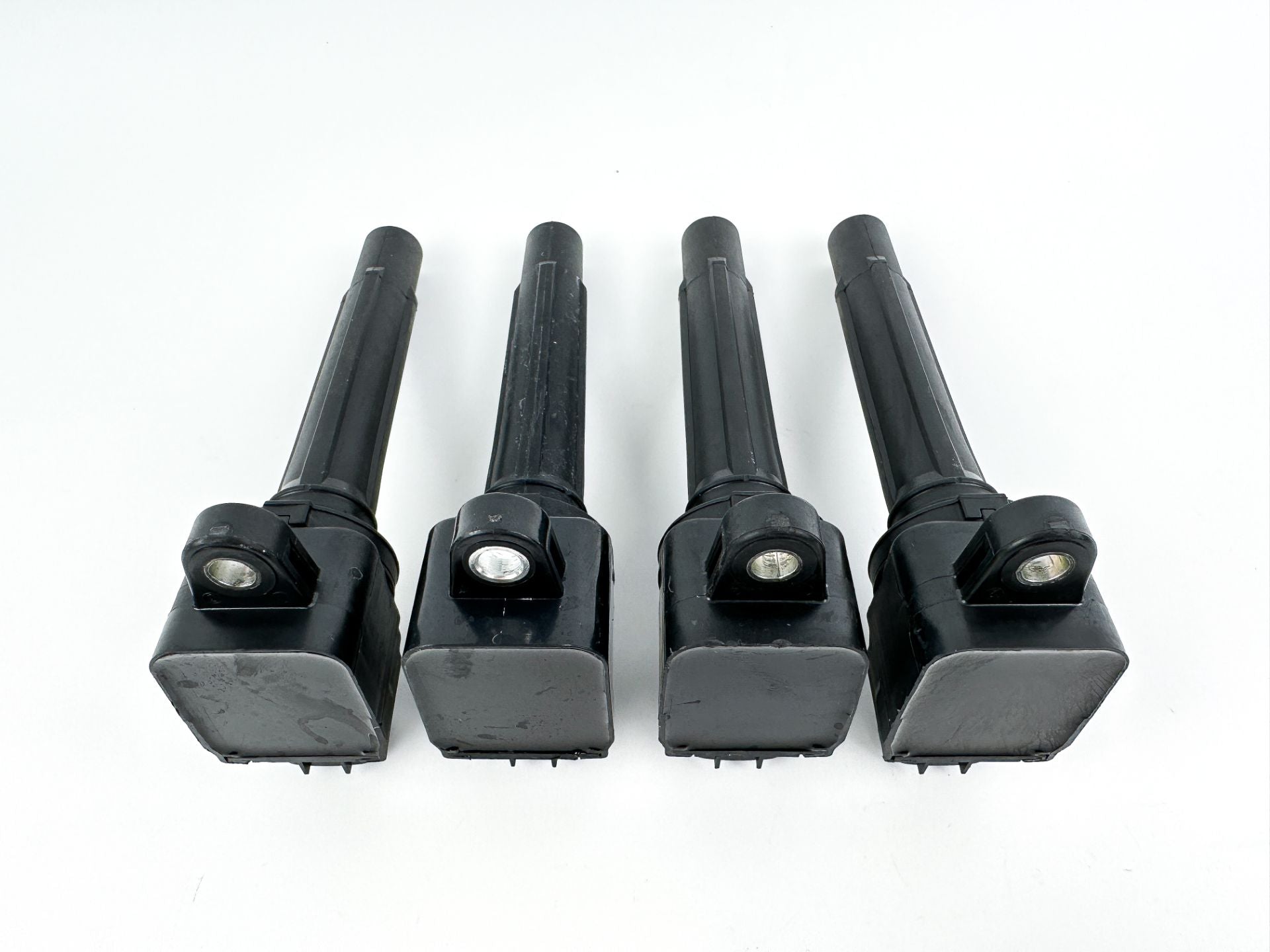 2016 Suzuki 175 HP 4 Stroke Outboard Ignition Coil Set 33410-93J00 OEM