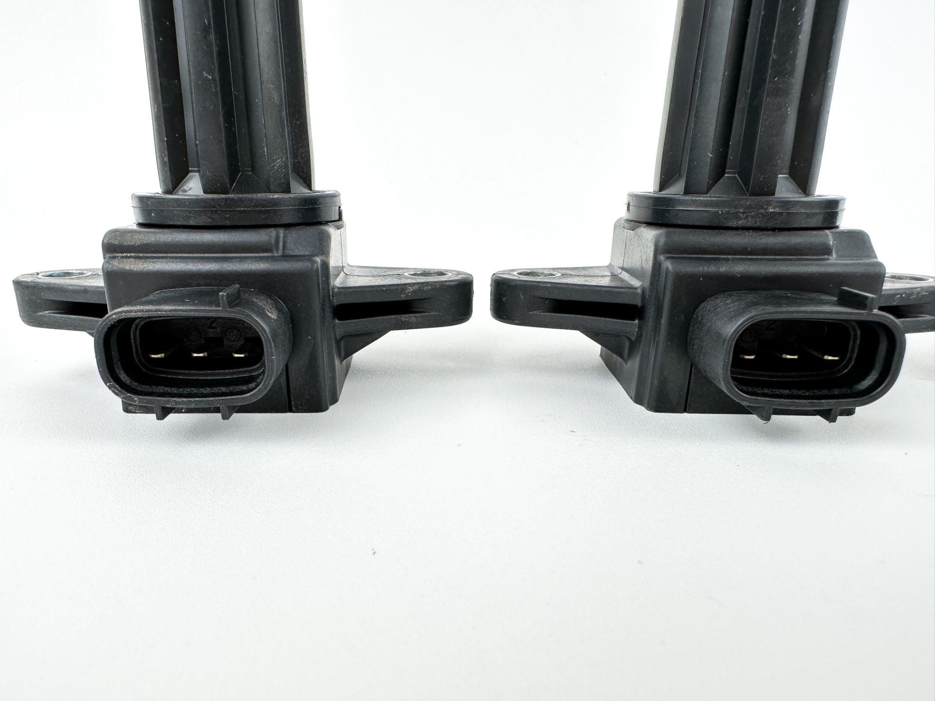 2007 Yamaha 250 HP 4 Stroke Outboard Ignition Coil Set 6P2-82310-01-00 - Tested