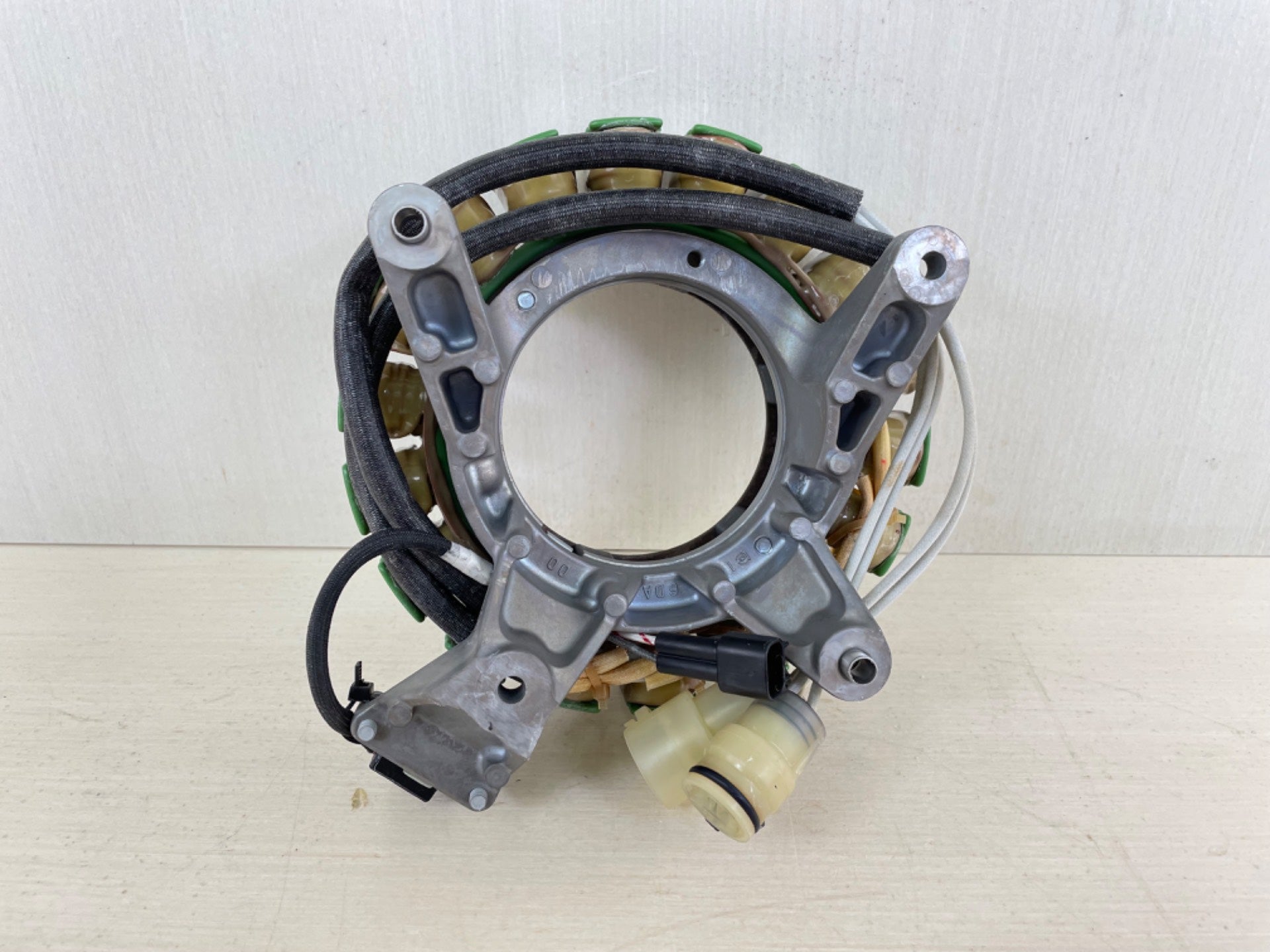 2013-21 Yamaha 150 175 200 HP Outboard Stator Coil Pulser Base Assembly 6DA-81410-00-00