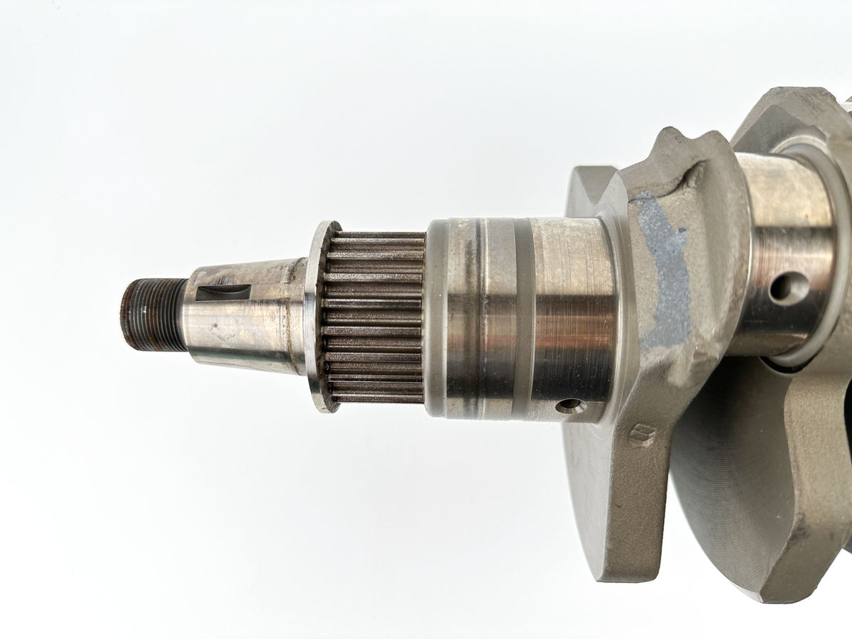 2009 Yamaha 250 HP 4 Stroke Outboard Crankshaft 6P2-11410-01-00 OEM