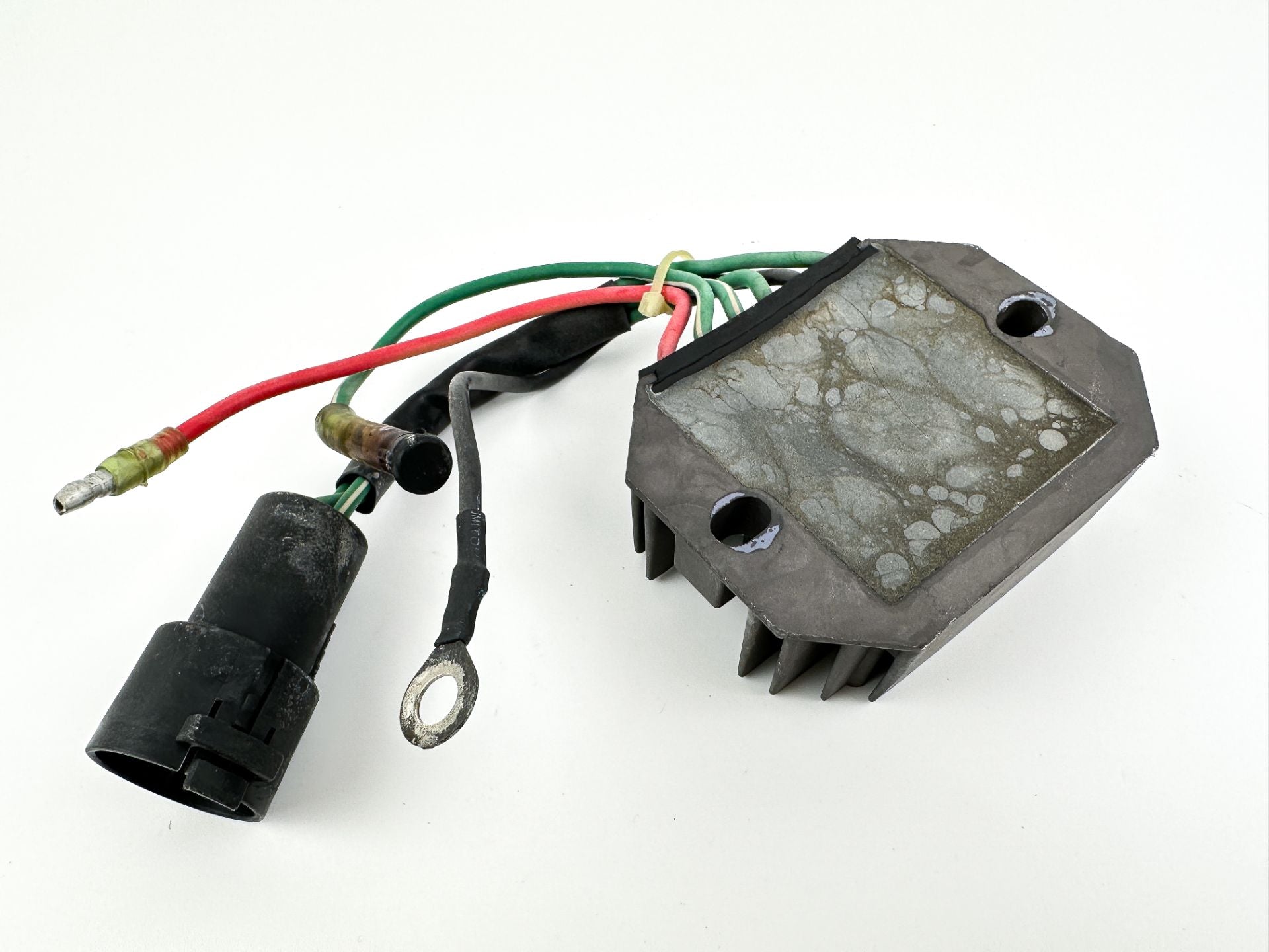 Yamaha 75 90 HP 4 Stroke Outboard Rectifier Regulator 67F-81960-11-00 03-04
