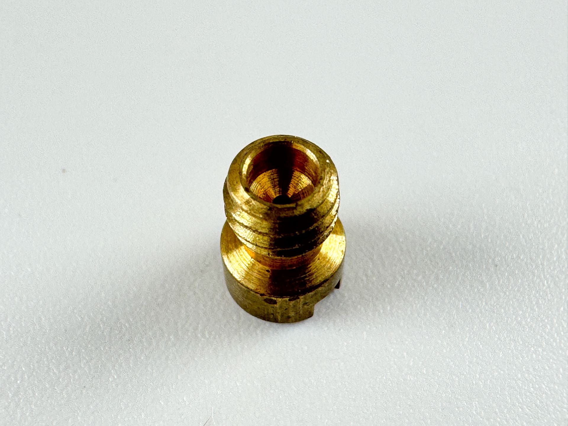 Evinrude Johnson New Old OEM Orifice Plug No. 26 0324652