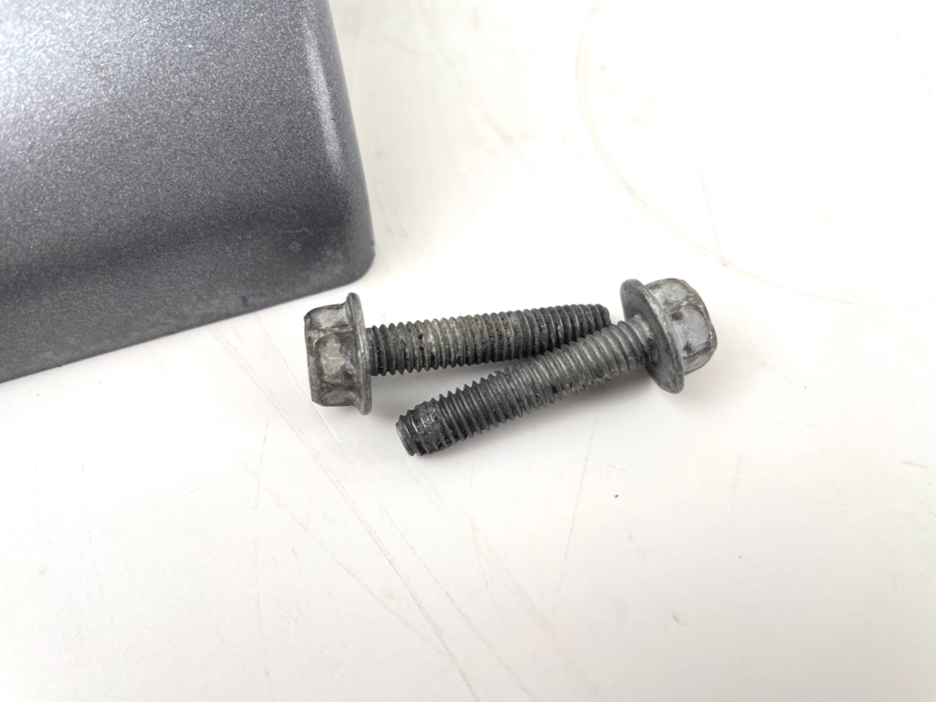 2003 Yamaha 225HP 4 Stroke Outboard Control Cable Cover Plate 69J-42738-01-5B