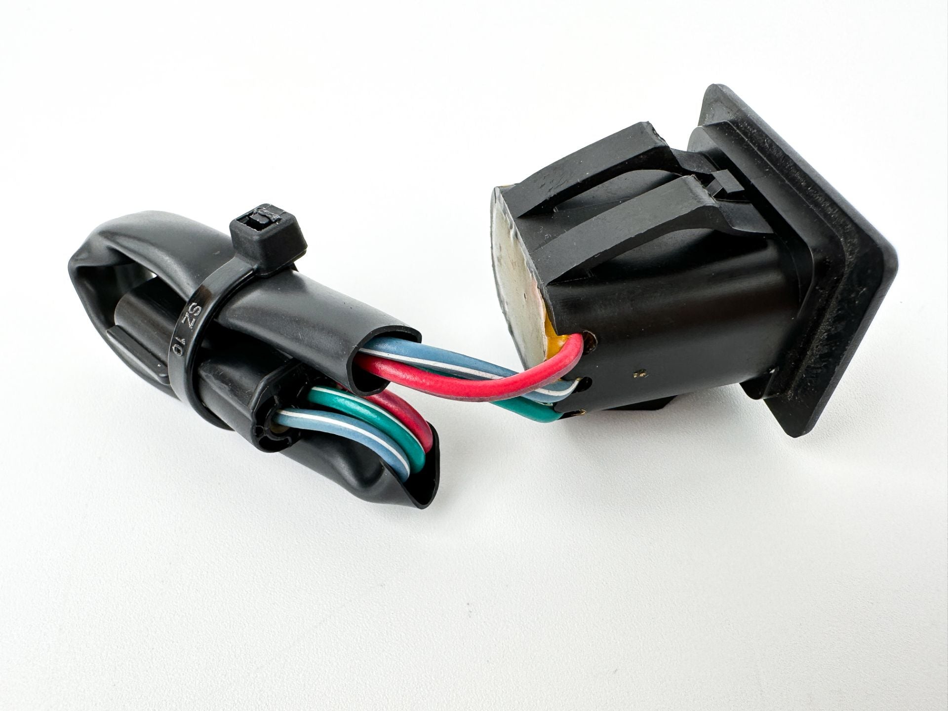 2005 Mercury 225 HP 2 Stroke Outboard Trim Switch 8569901 OEM