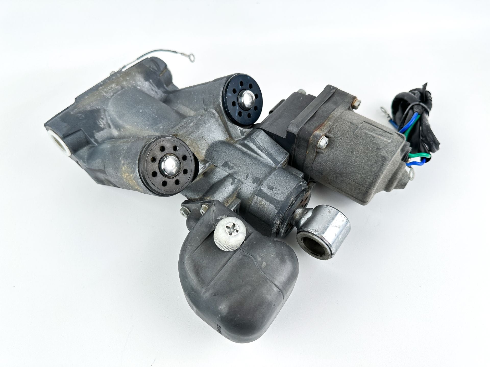 Yamaha F115 115 HP 4 Stroke Outboard Power Trim Tilt Unit 68V-43800-01-4D OEM