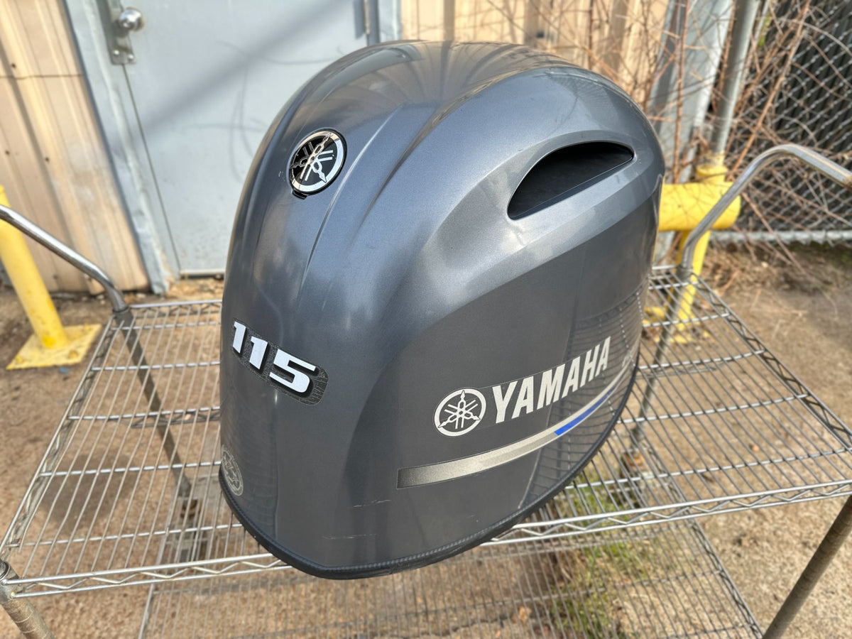 2019 Yamaha 115 HP 4 Stroke Outboard Top Cowling 6EM-81800-01-00 OEM