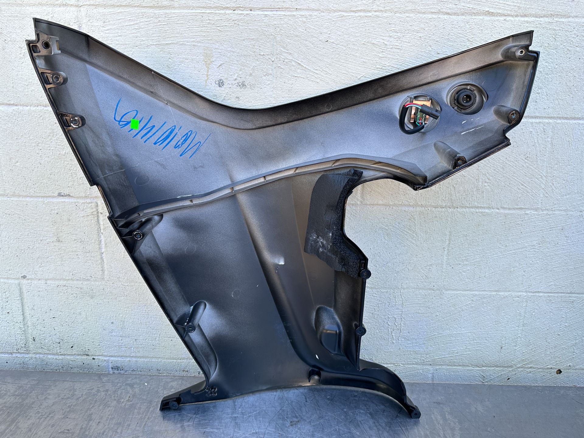 2020 Mercury 90 HP 4 Stroke Outboard Lower Apron Cowling Port 8M0088280 OEM
