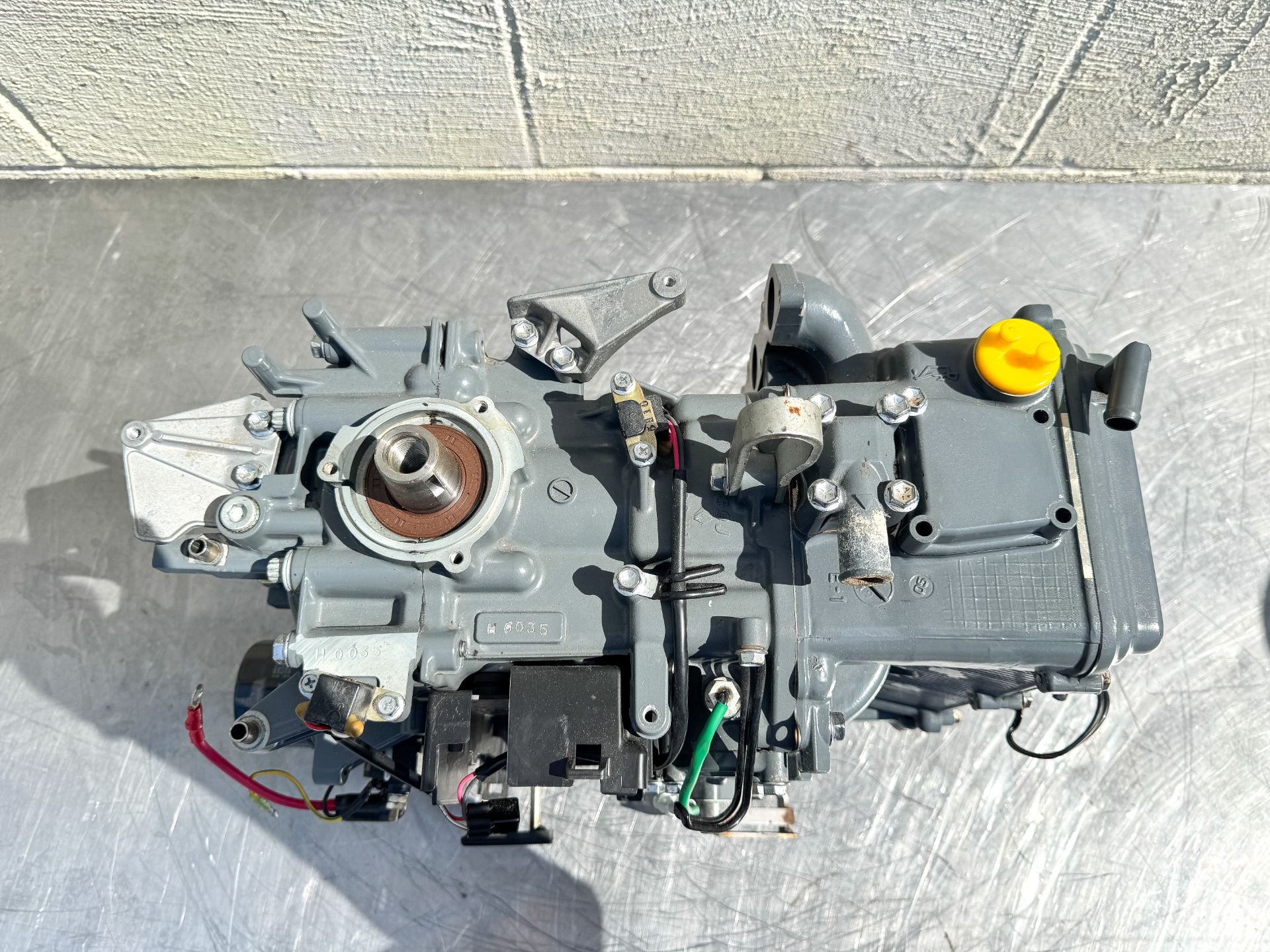 2006 Suzuki 25 HP 4 Stroke Outboard Powerhead OEM