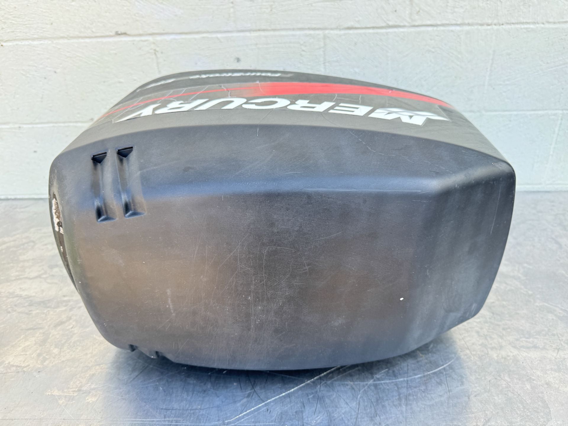 2003 Mercury 60 HP 4 Stroke Outboard Top Cowling 825239T3 OEM