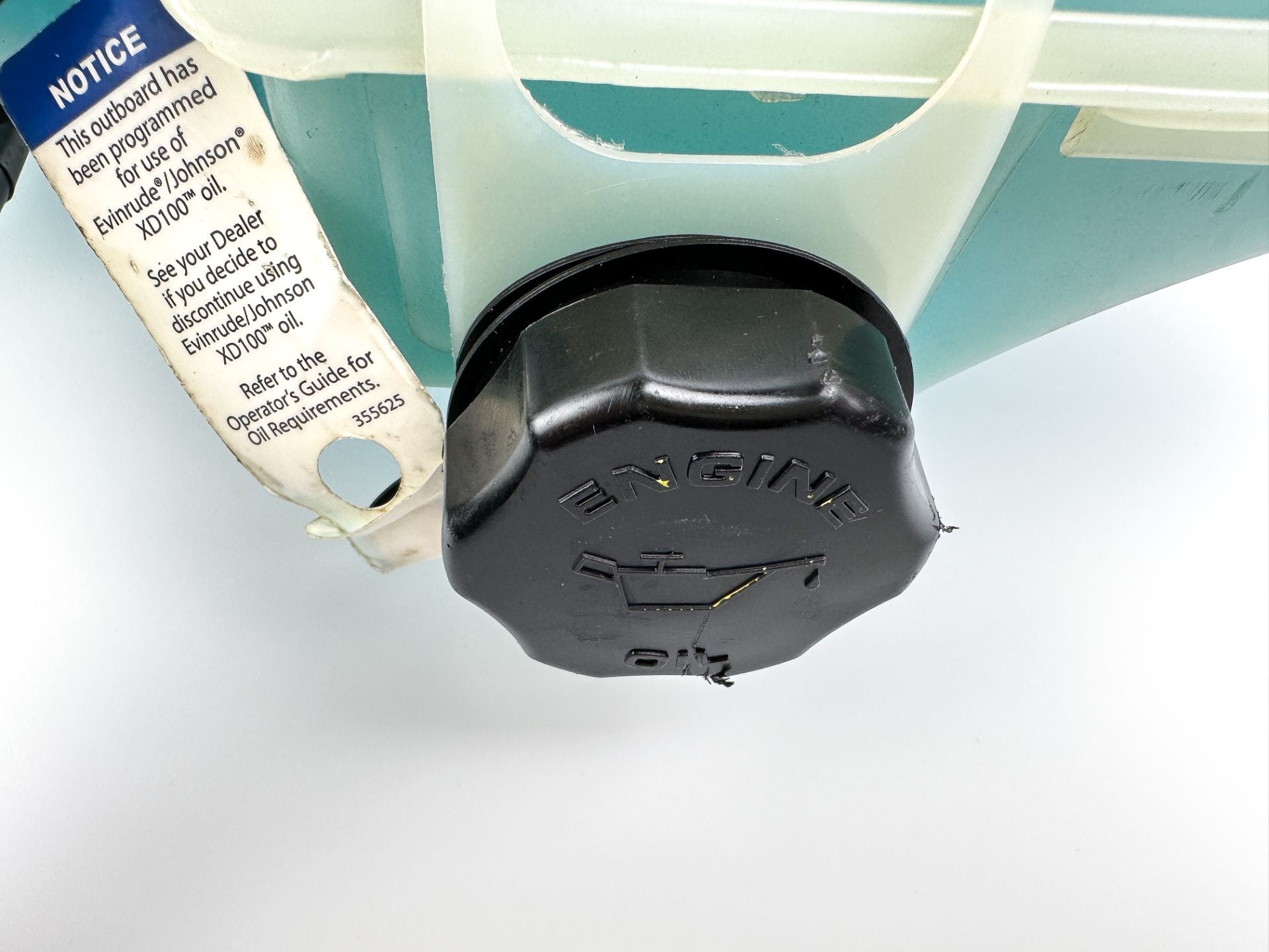 2013 Evinrude 75 HP 2 Stroke Outboard Oil Tank W/ Pump 5007915 OEM