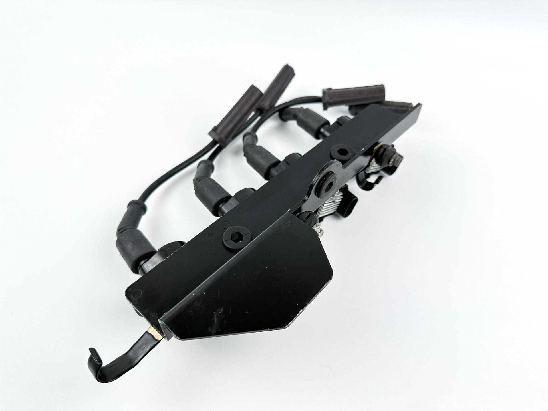 2004 Mercury 60 HP 4 Stroke Outboard Ignition Coil Set W/ Plate 8778031 OEM