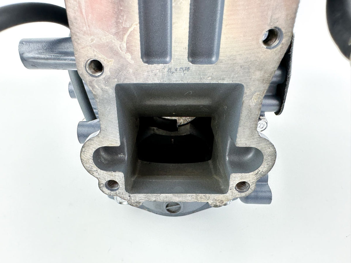 2002 Yamaha 50 HP 2 Stroke Outboard Cylinder Block Crankcase 6H4-15100-13-1S OEM