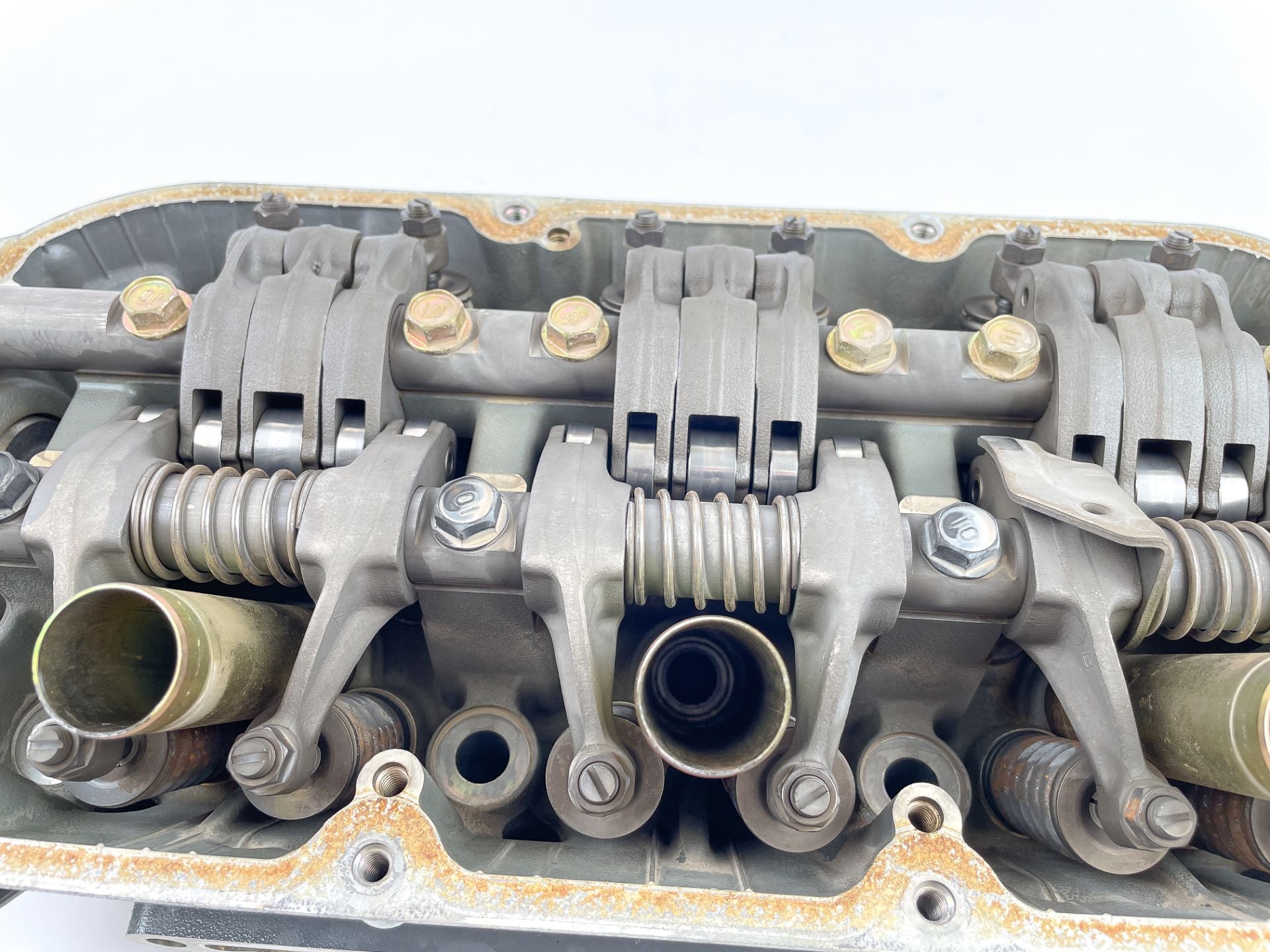 2003 Honda 200 HP 4 Stroke Outboard Port Cylinder Head 12210-ZY3-010ZA OEM