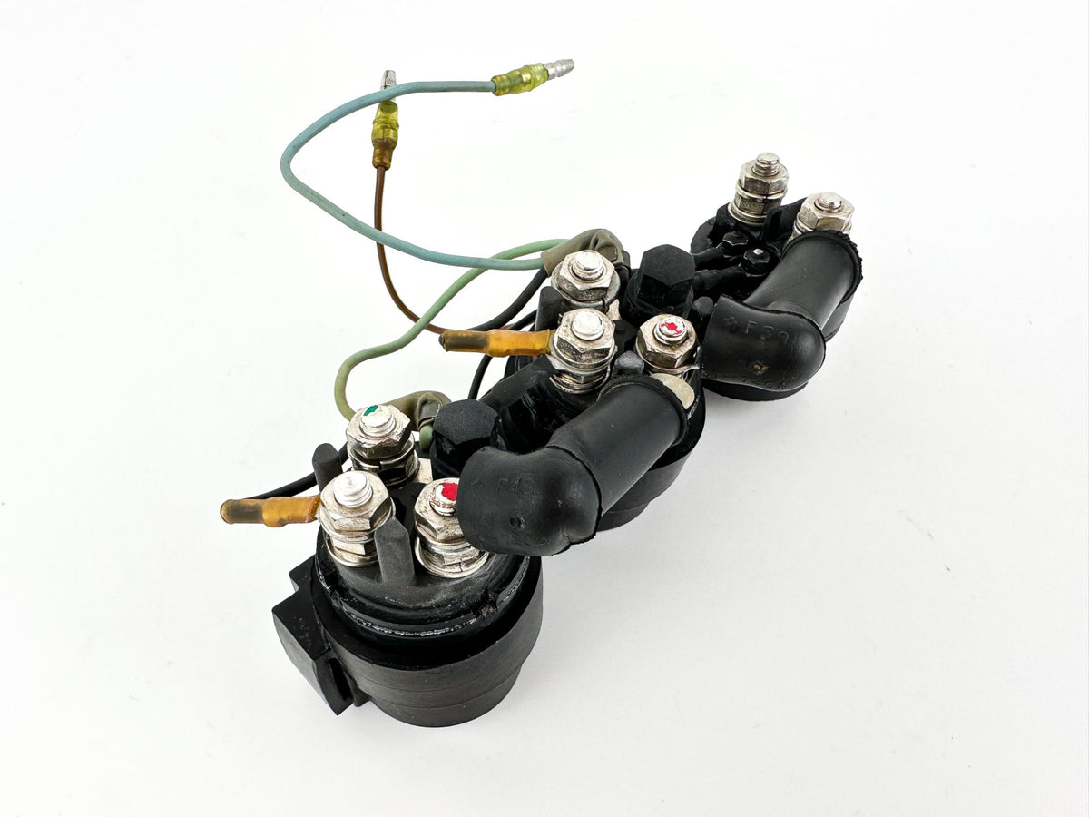 2001 Yamaha 80 HP 4 Stroke Outboard Trim Tilt Relay 6E5-8195B-01-00 OEM