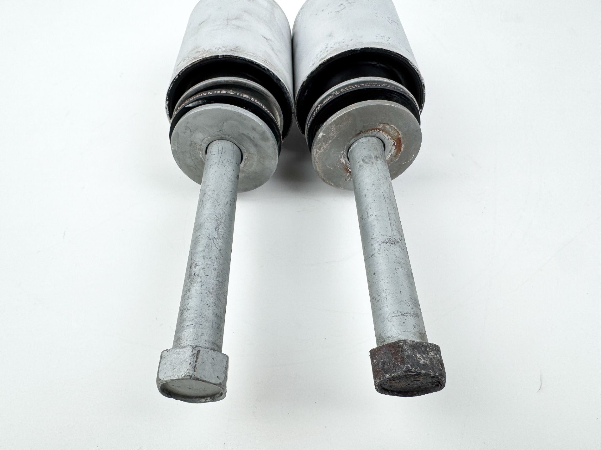 Yamaha 150HP 4 Stroke Lower Motor Side Mount Dampers Bolts 63P-44555-00-00