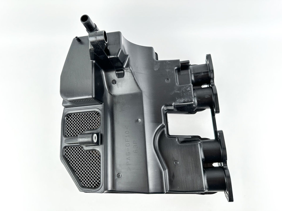 2007 Yamaha 150 HP 4 Stroke Outboard Intake Air Silencer Assembly 63P-14440-00-00 OEM