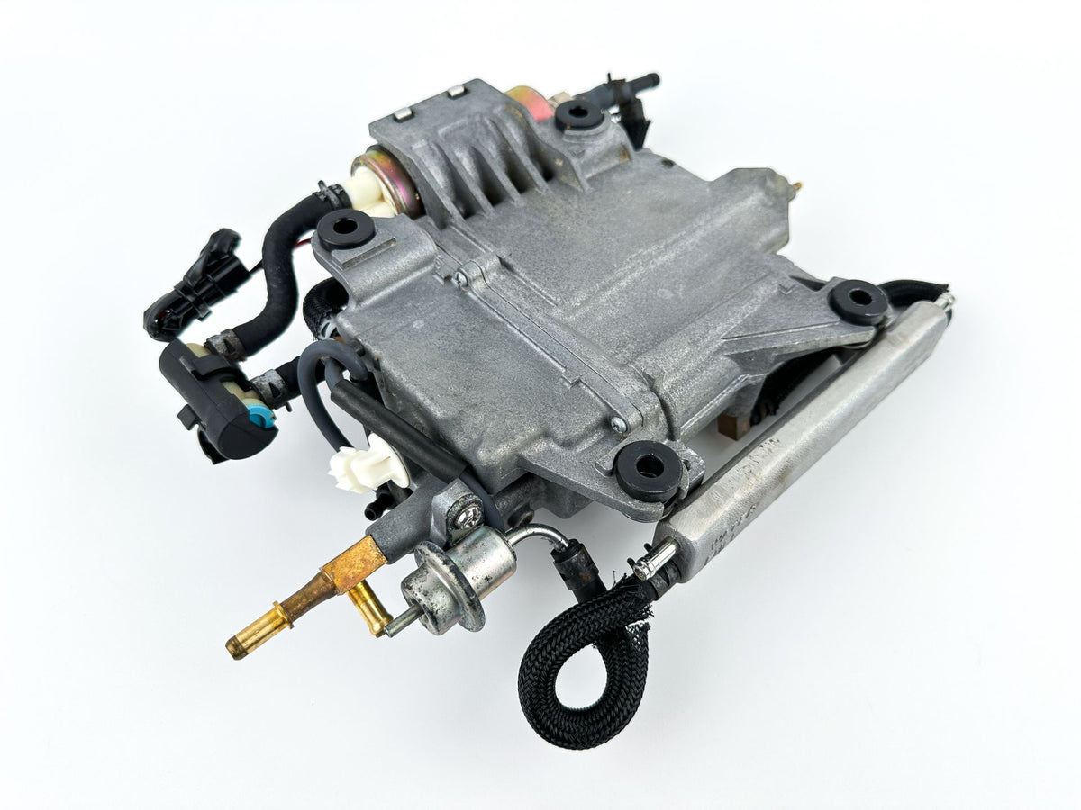 2009 Yamaha 250 HP 4 Stroke Outboard VST Float Chamber Assembly 6P2-14180-04-00 OEM