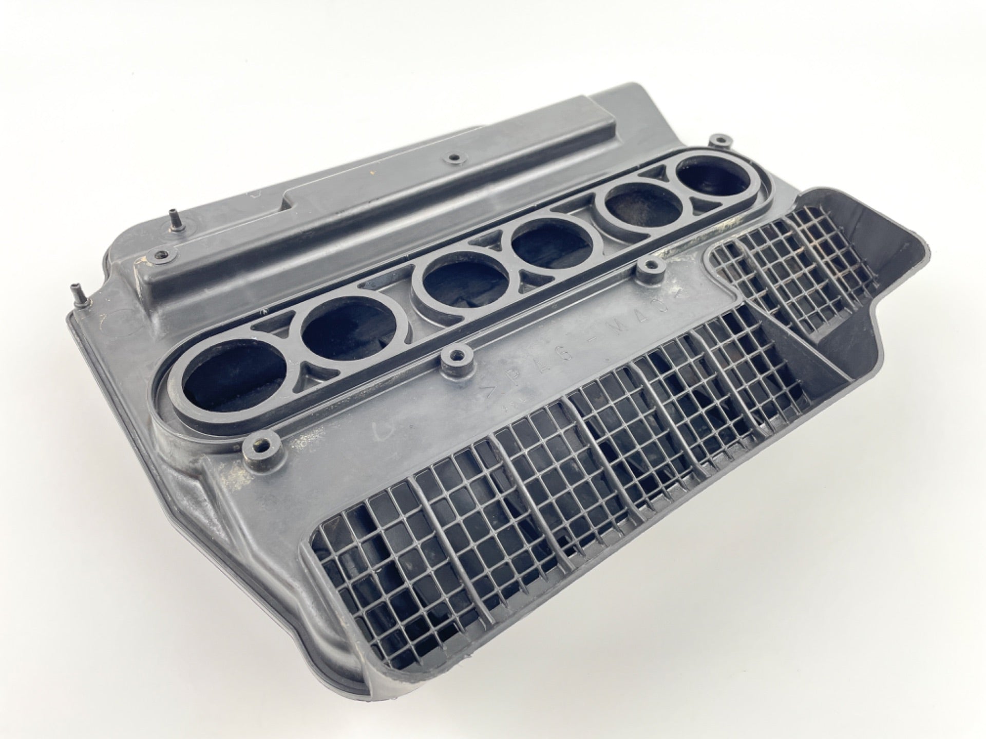 2000 Yamaha 250 HP 2 Stroke Outboard Intake Air Silencer Assembly 65L-14440-00-00 OEM