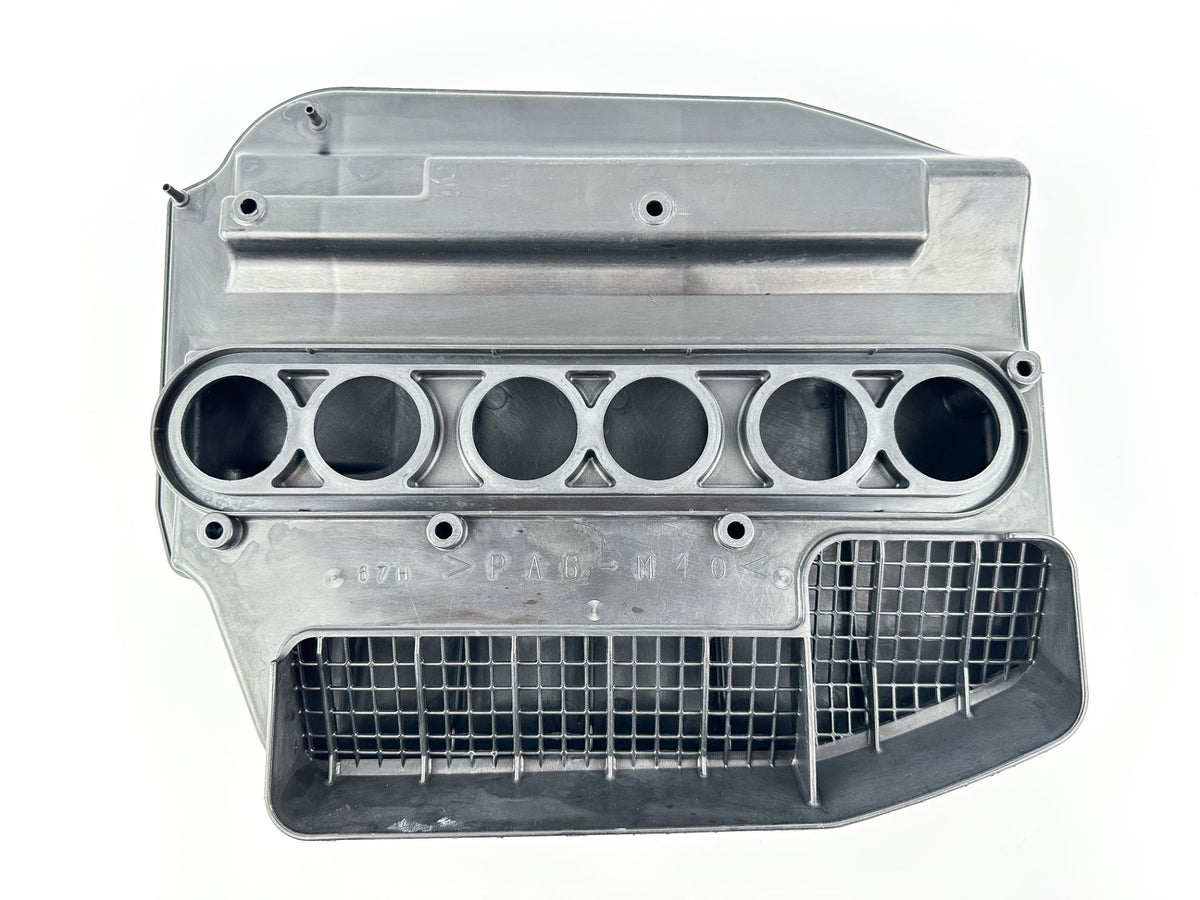 2002 Yamaha 200 HP 2 Stroke Outboard Intake Air Silencer Assembly 67H-14440-00-00 OEM