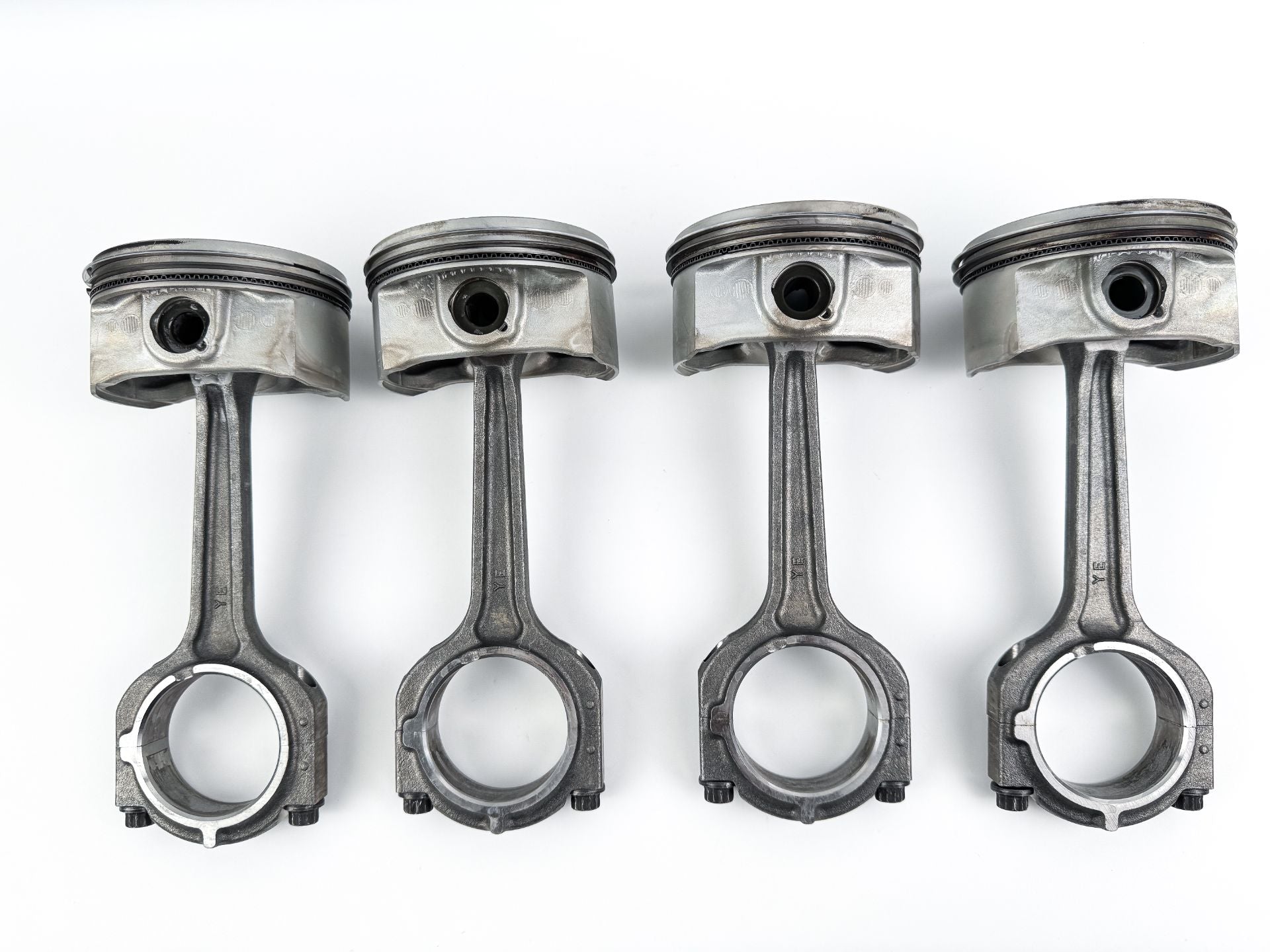 2016 Yamaha 150 HP 4 Stroke Outboard Piston & Connecting Rod Set 63P-W1165-10-00 OEM