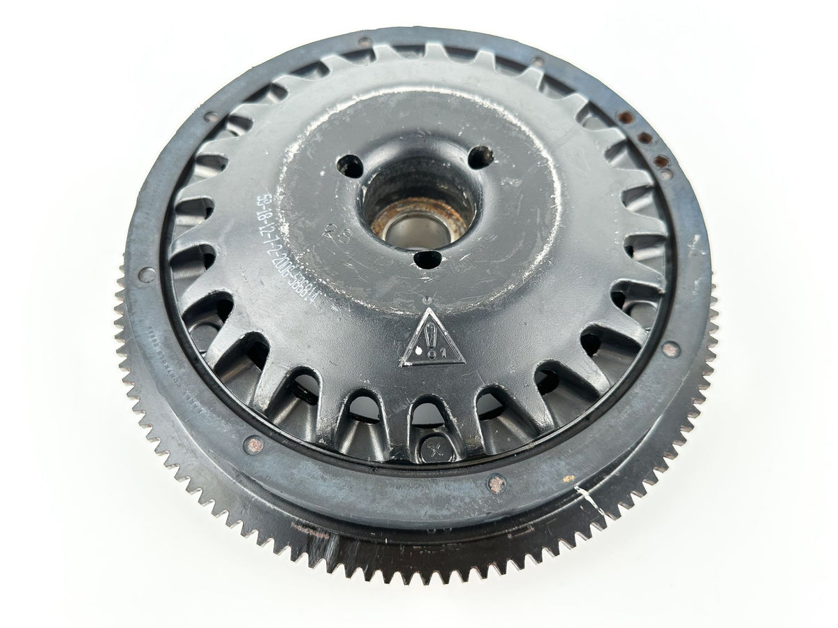 Evinrude Etec 2 Stroke Outboard 225 250 300 HP Flywheel 0586814 - Needs Repair