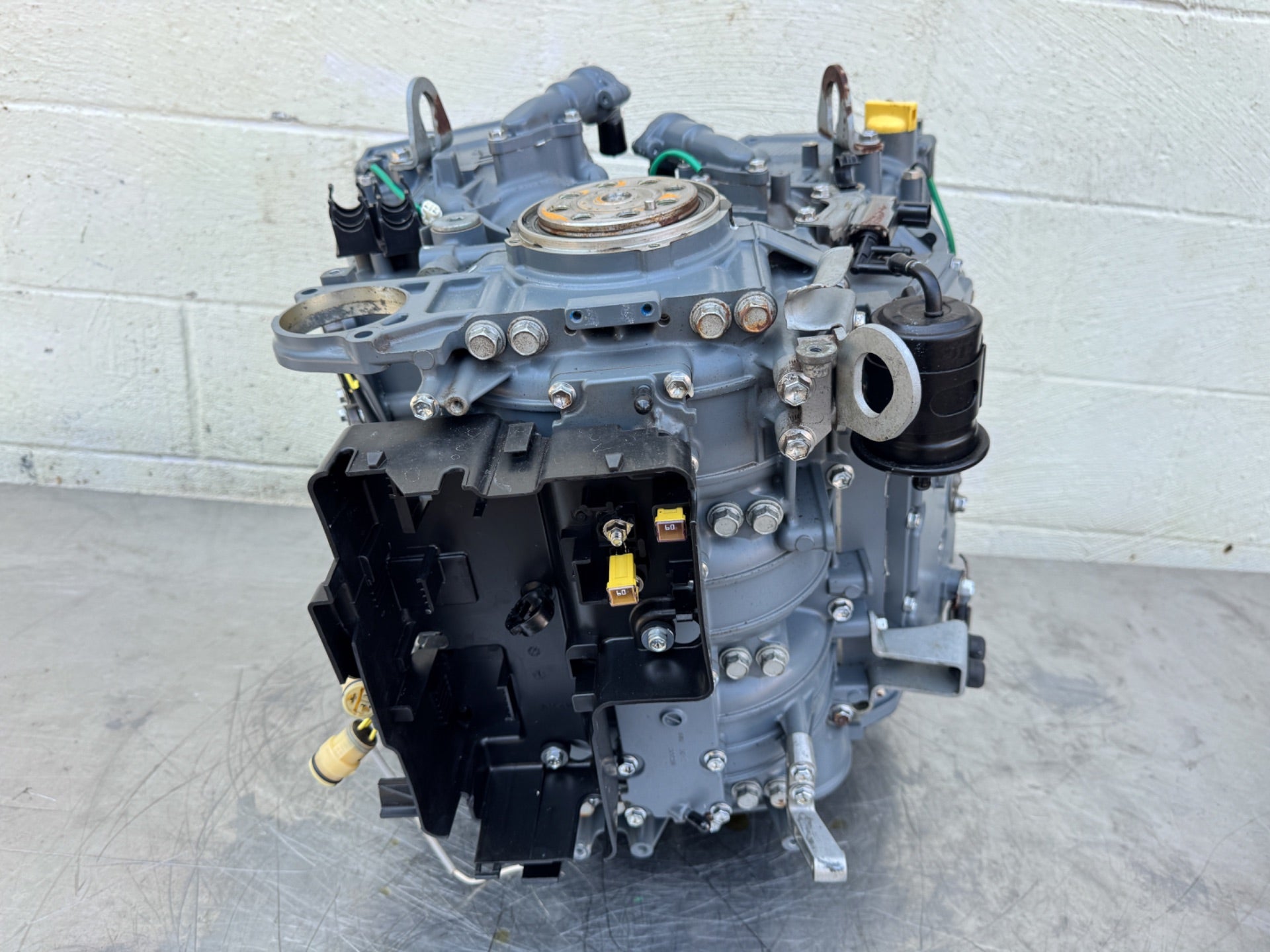 2010 Suzuki 250 HP 4 Stroke Outboard Engine Powerhead Assembly 189 Hours